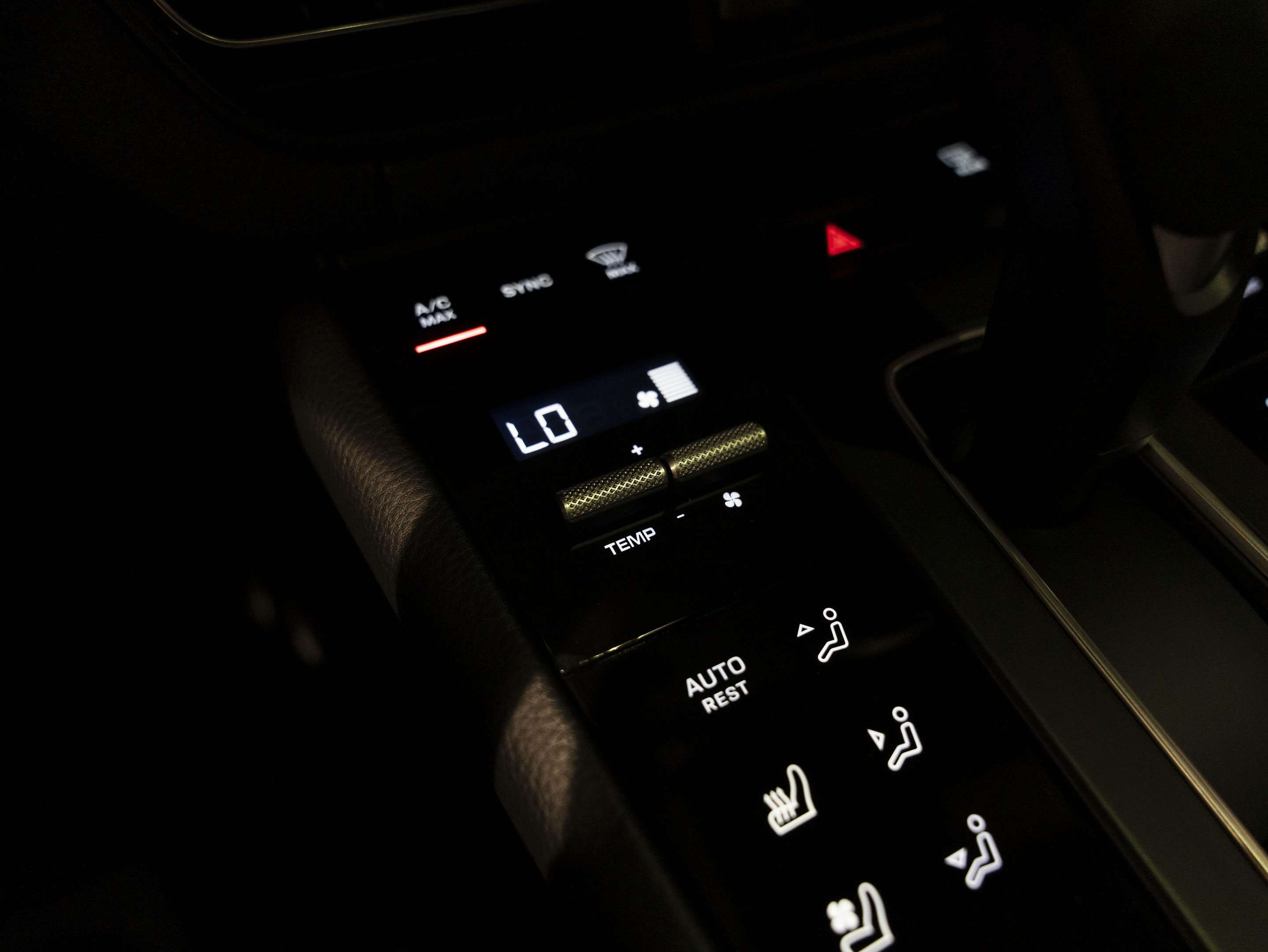 2025 Porsche Macan 2025 Macan - Certifié Porsche Approved thumb 7