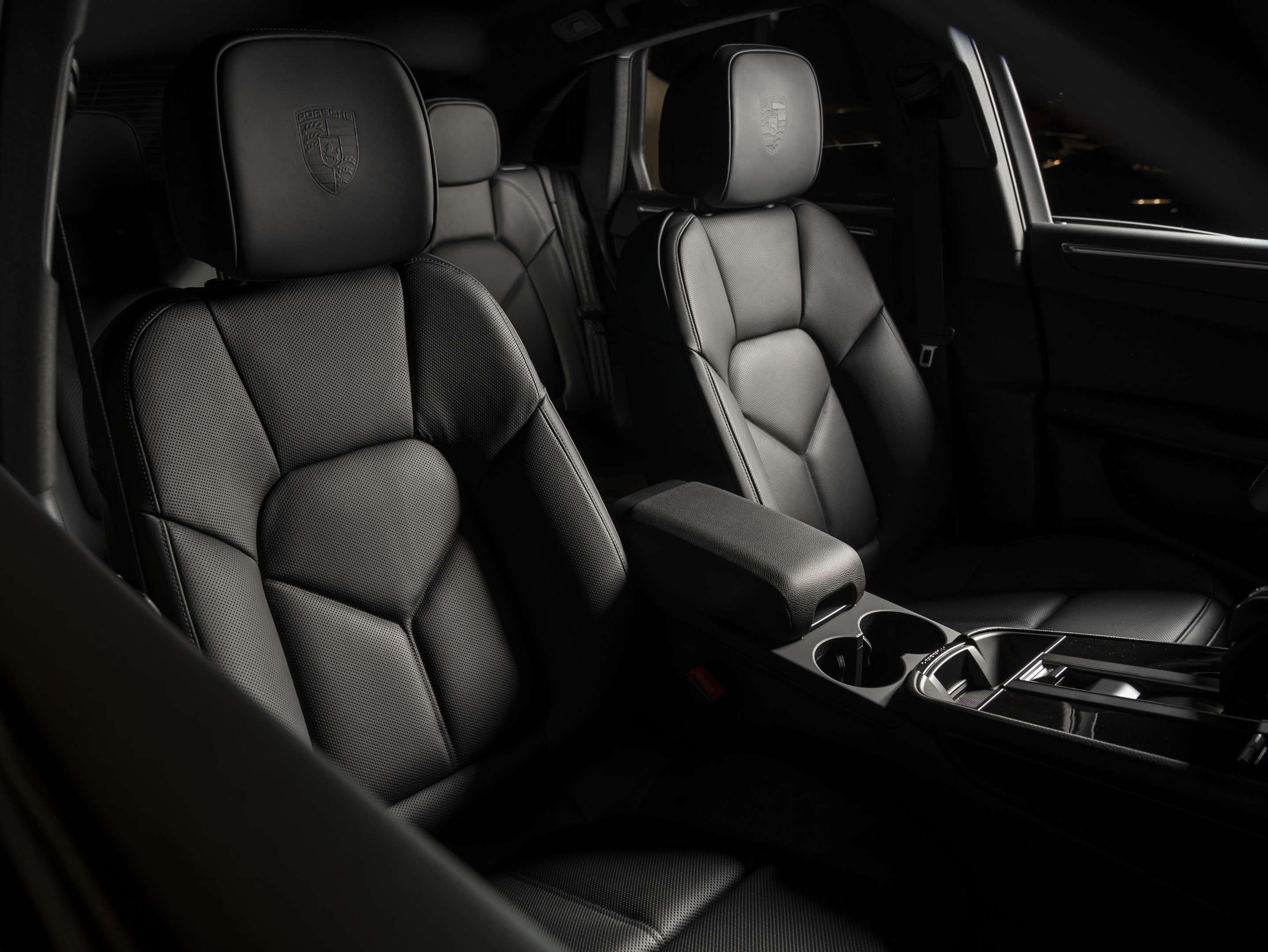 2025 Porsche Macan 2025 Macan - Certifié Porsche Approved thumb 26