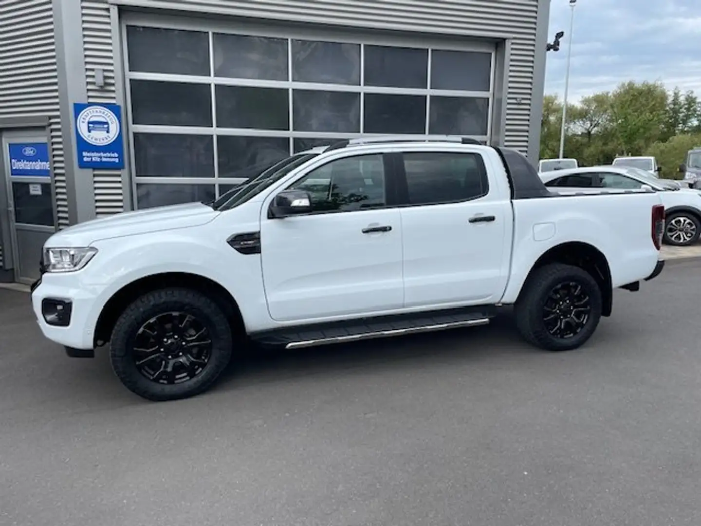 Ford Ranger Wildtrak Doppelkabine 4x4 Blanco - 2