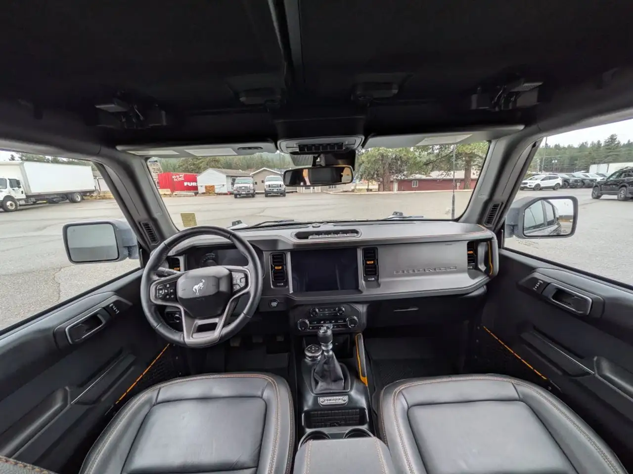 Ford Bronco снимка Ford Bronco