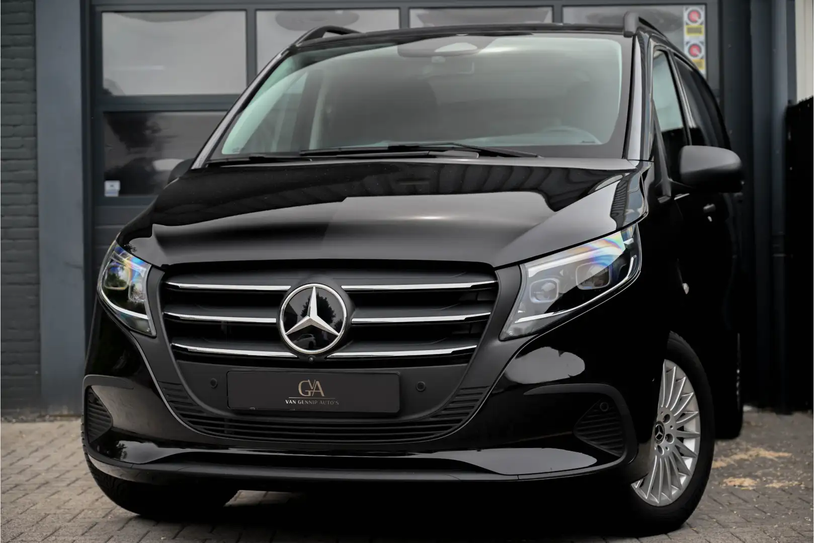 Mercedes-Benz Vito 119 CDI L2 Pro, 360 camera, afneembare Trekhaak Zwart - 1
