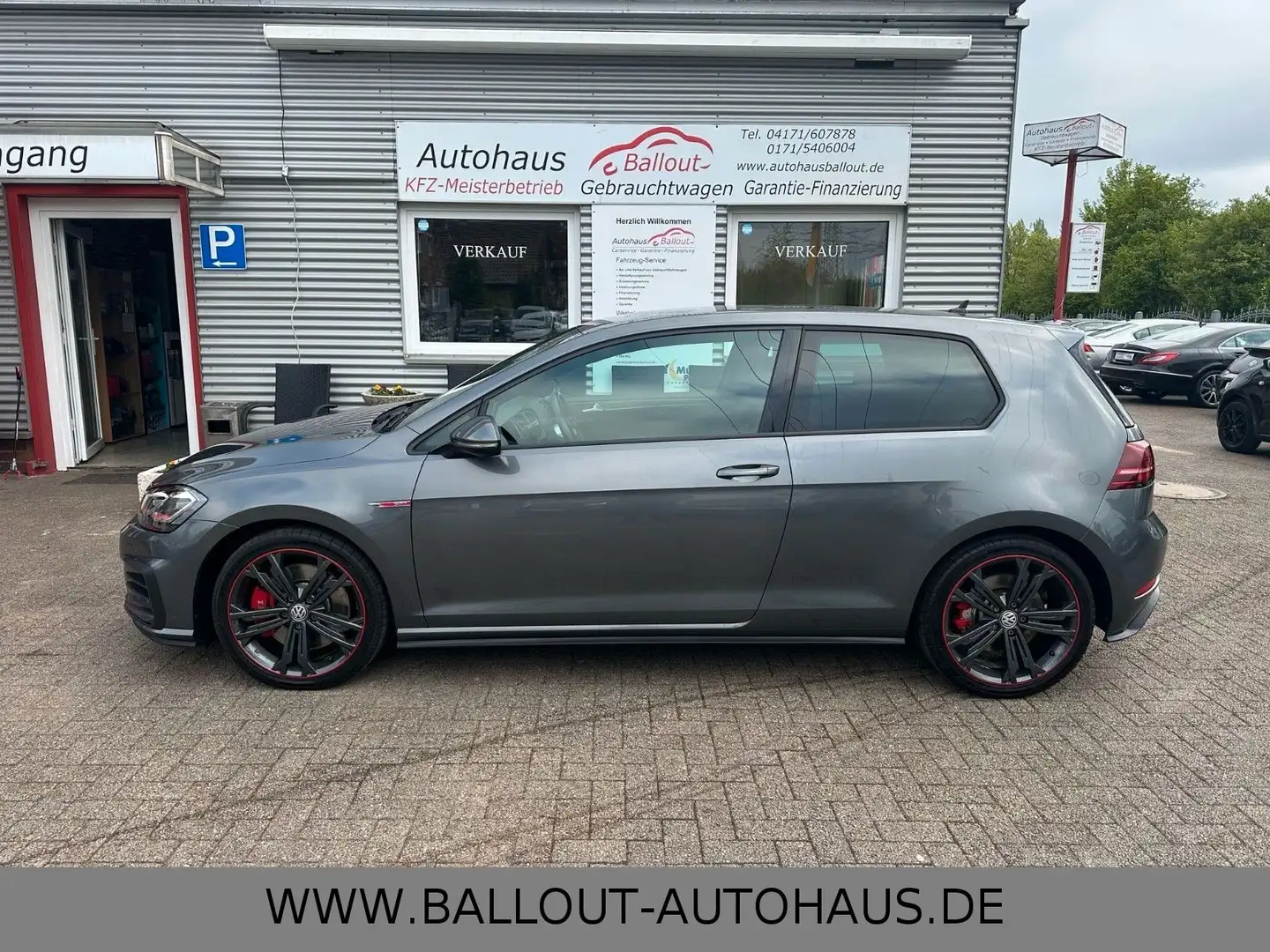 Volkswagen Golf VII Lim. GTI Performance*2.HAND*AHK*LED*ACC Grau - 1