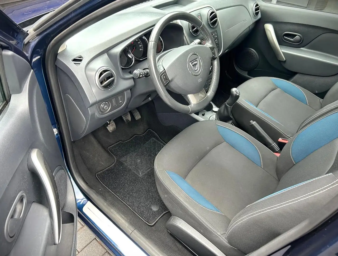 Dacia Sandero 0.9 TCe 10th Anniversary - Airco - Tr.Haak - APK ' Blauw - 2