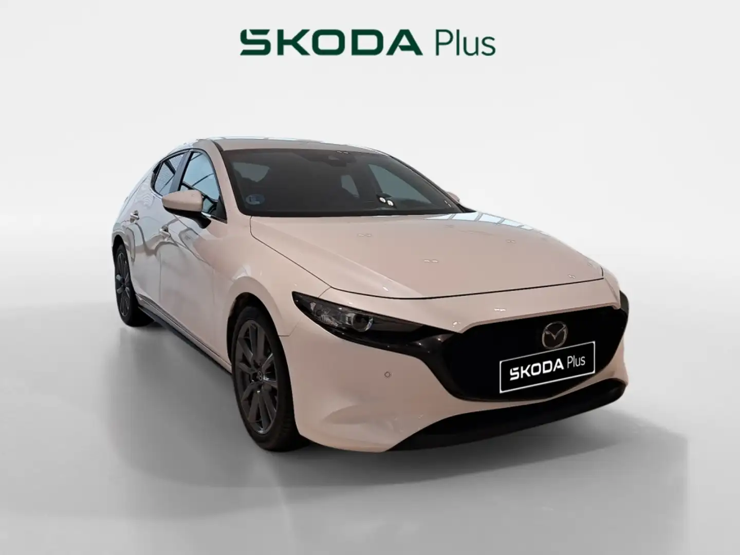 Mazda 3 BERLINA CON PORTON 1.8 SKYACTIV-D EVOLUTION 116 5P Blanco - 1