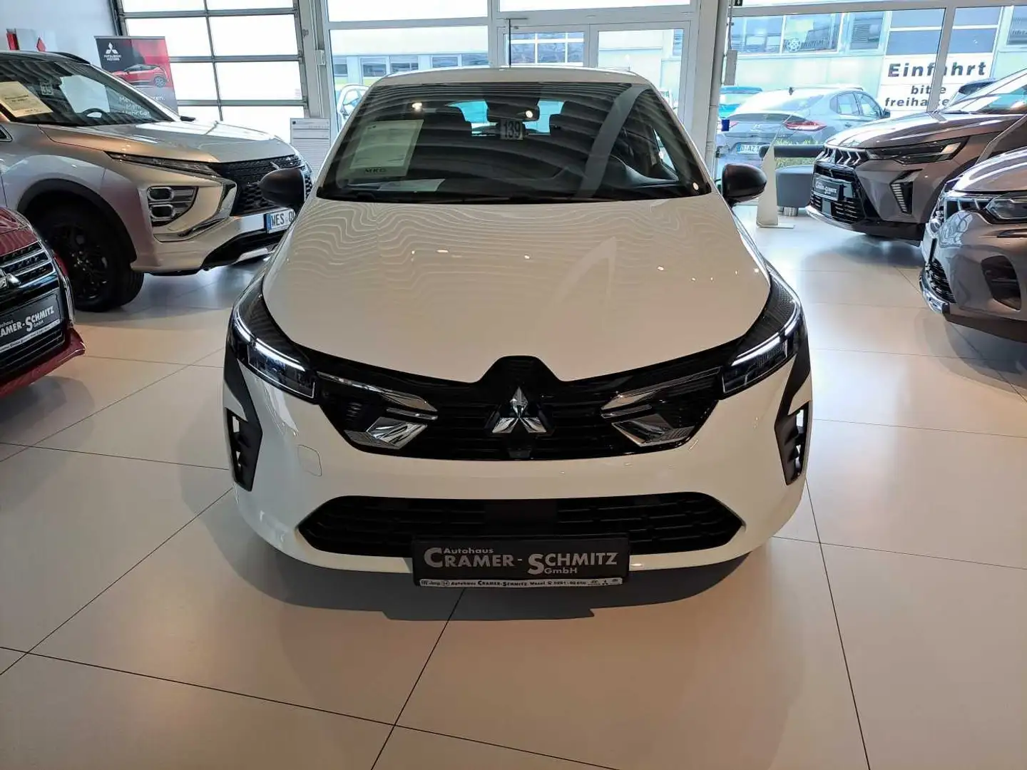 Mitsubishi Colt 1.0 BASIS Weiß - 2