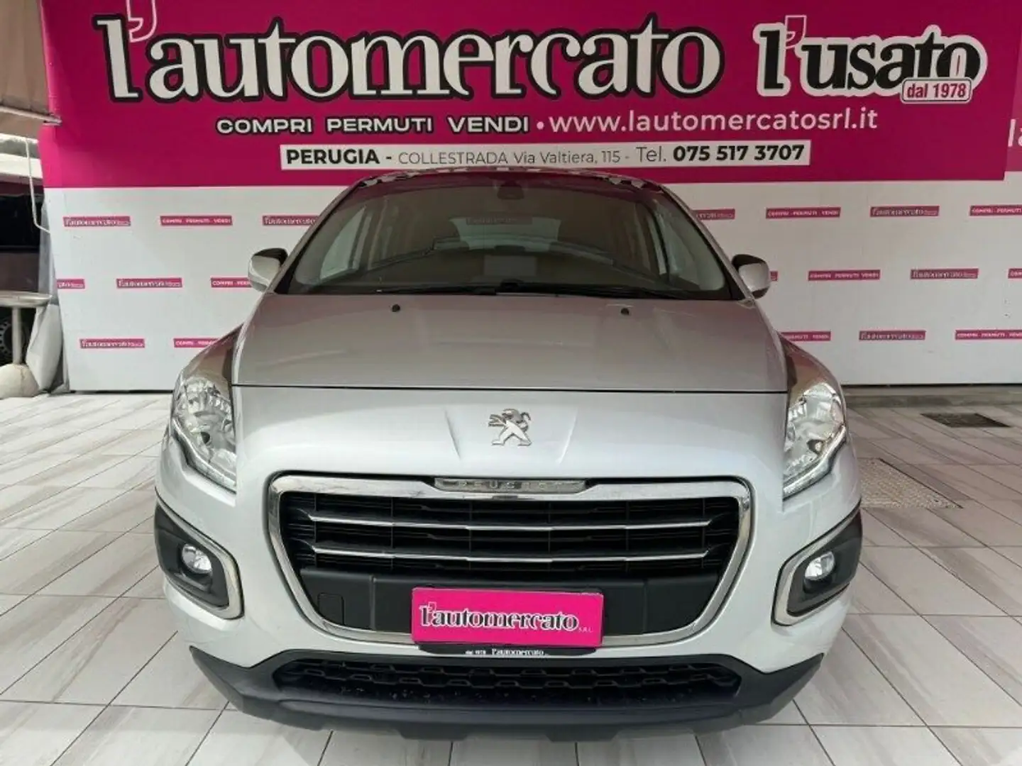 Peugeot 3008 3008 BlueHDi 150 S&S Business Silver - 2