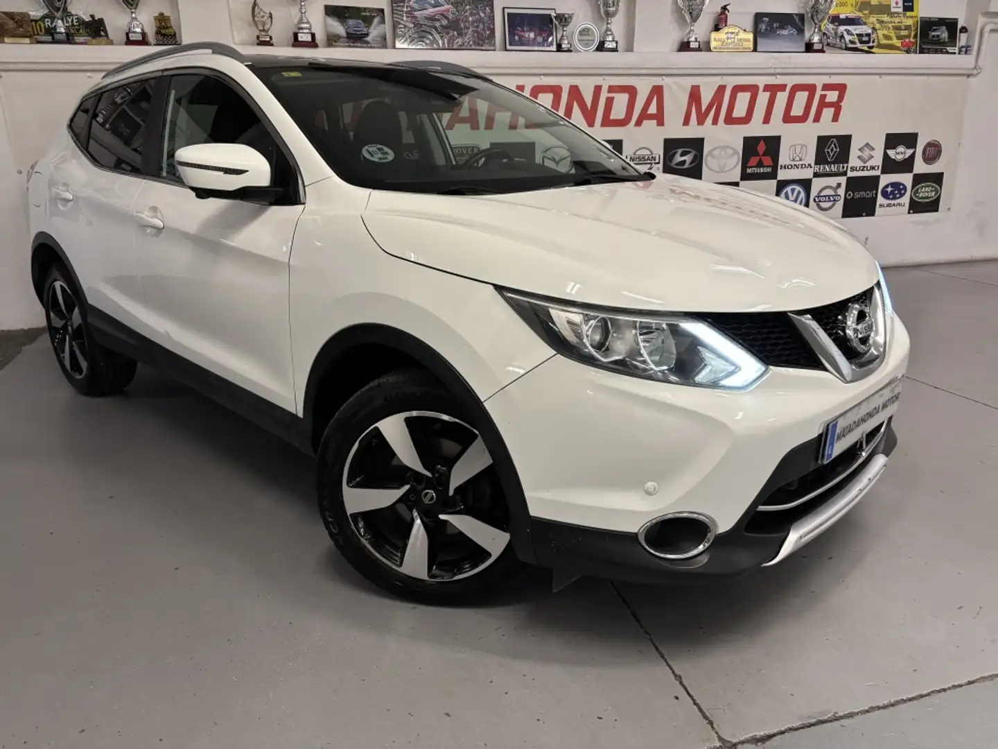Nissan Qashqai 1.5dCi 360 4x2 Blanco - 2