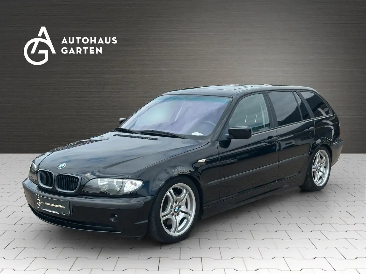 BMW 320