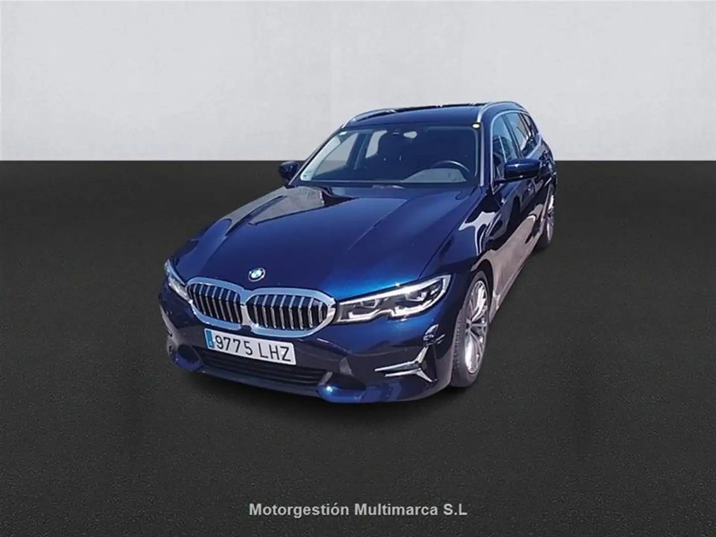 BMW 330 330i Touring - 2