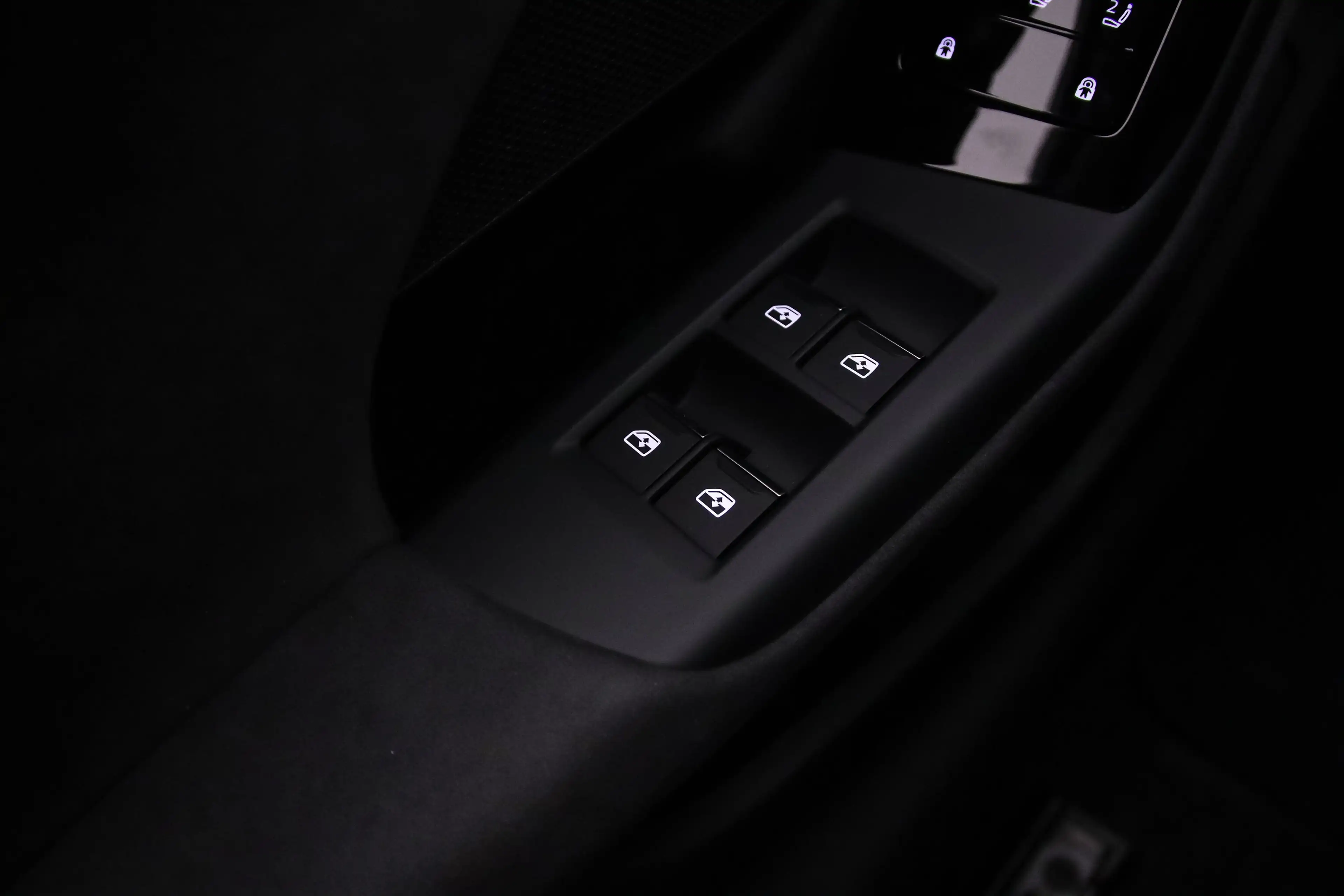 Audi A6 e-tron Avant e-tron 367pk S edition — photo 11
