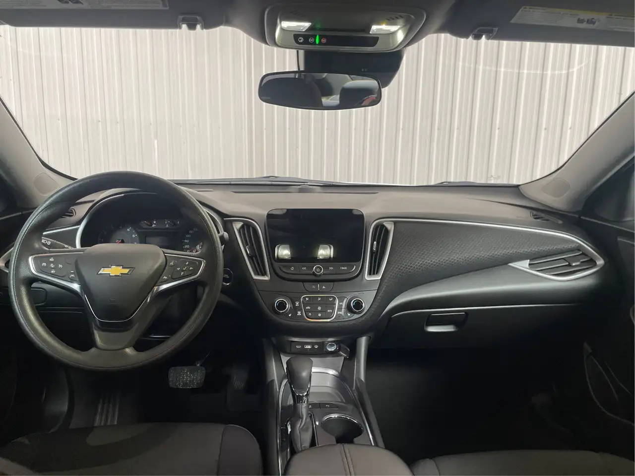 Chevrolet Malibu снимка Chevrolet Malibu