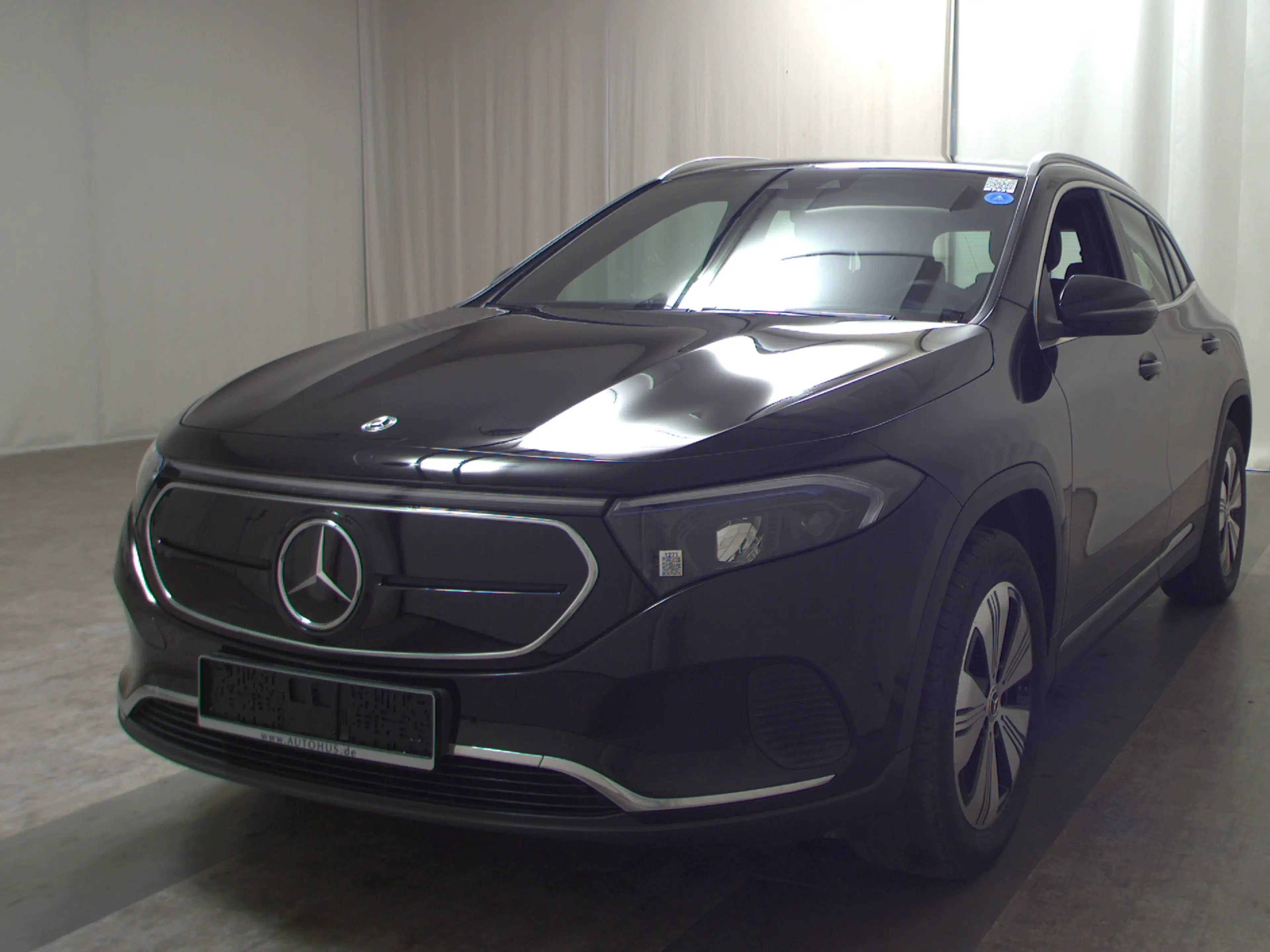 Mercedes-Benz EQA 250 MB EQA 250 Progressive T-Leder Navi LED Shz RFK — photo 2