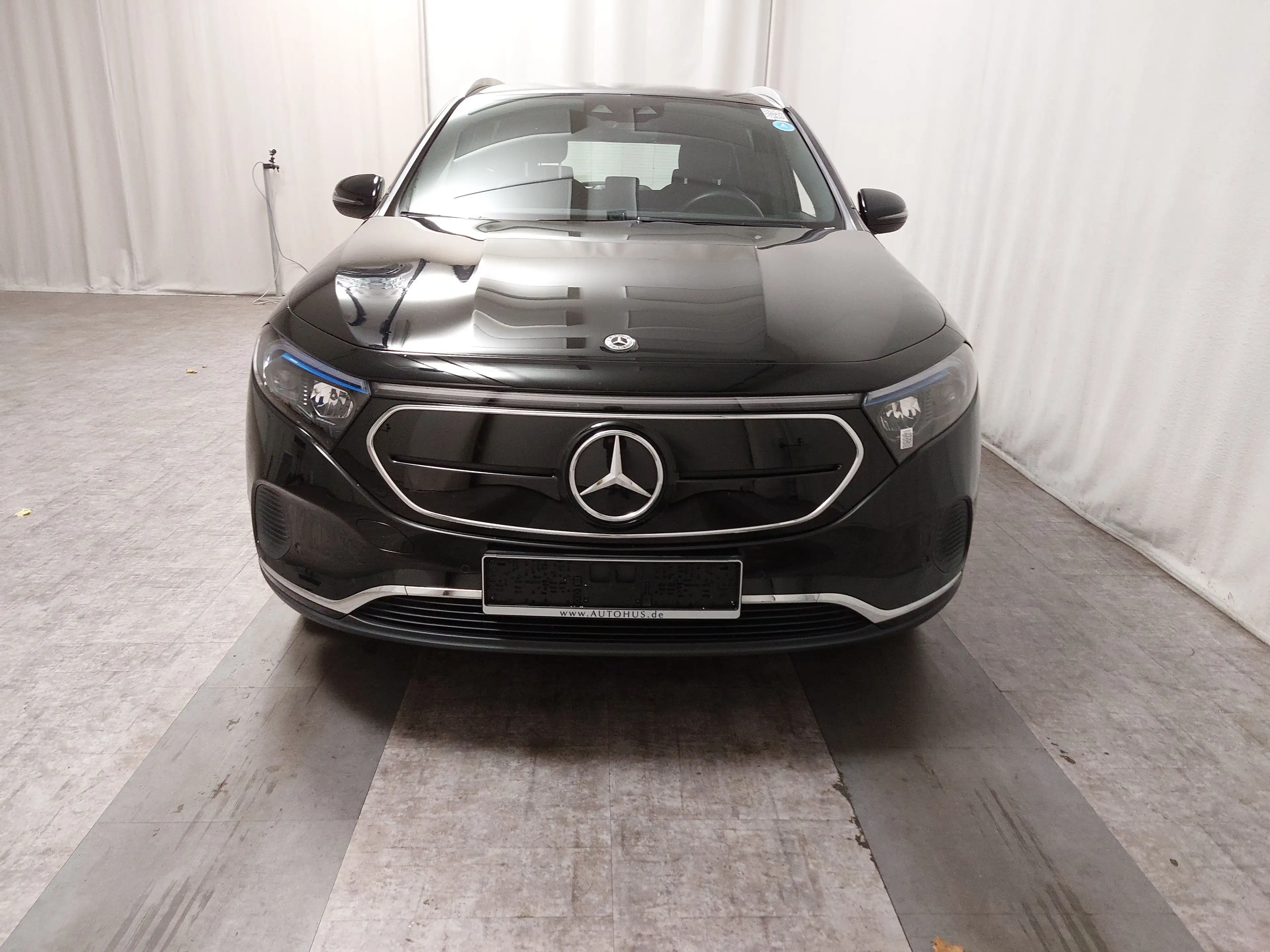 Mercedes-Benz EQA 250 MB EQA 250 Progressive T-Leder Navi LED Shz RFK — photo 9