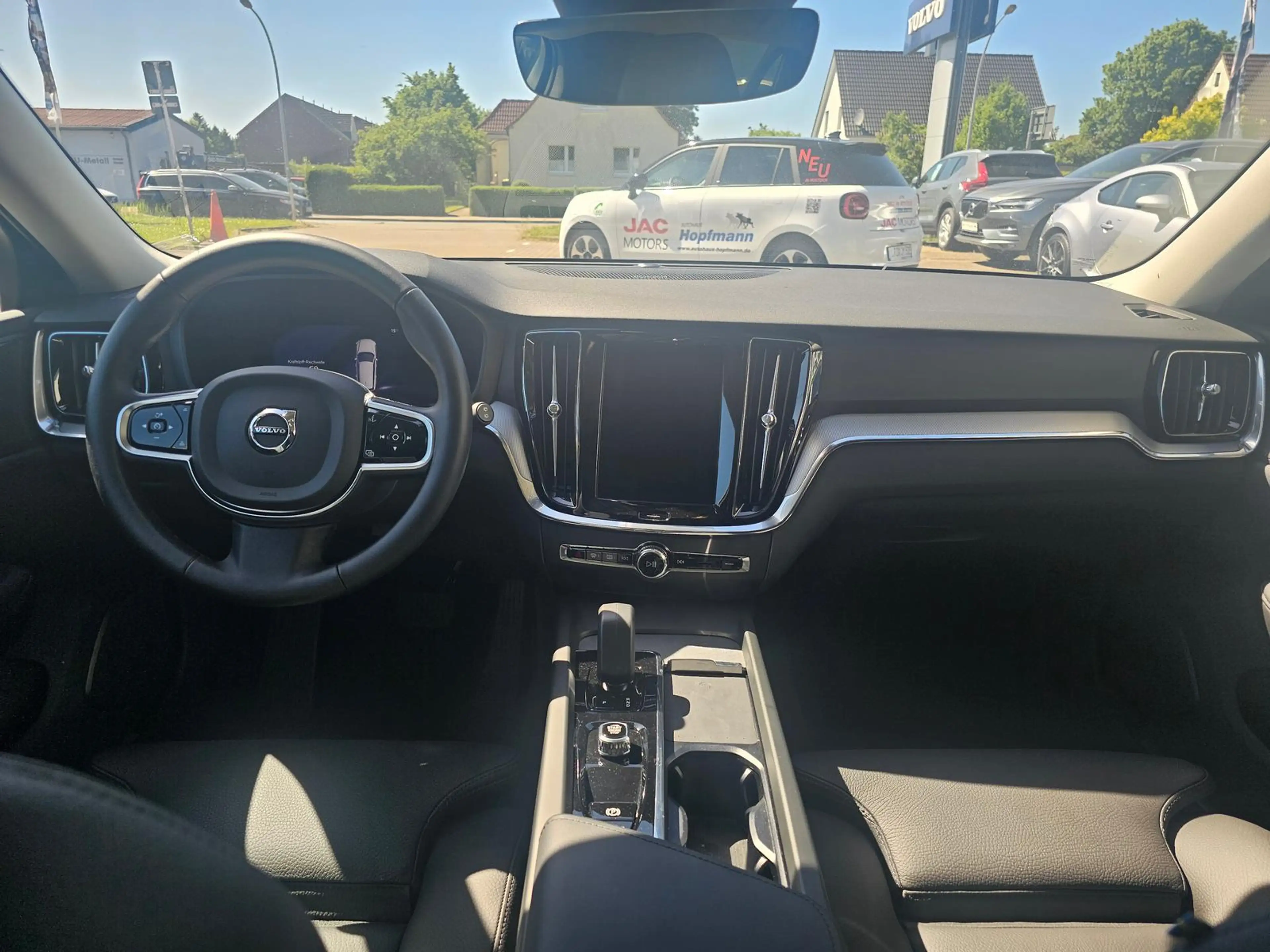 Volvo V60 B4 (Benzin) Aut. Plus Dark ACC/Navi/Kamera — photo 8