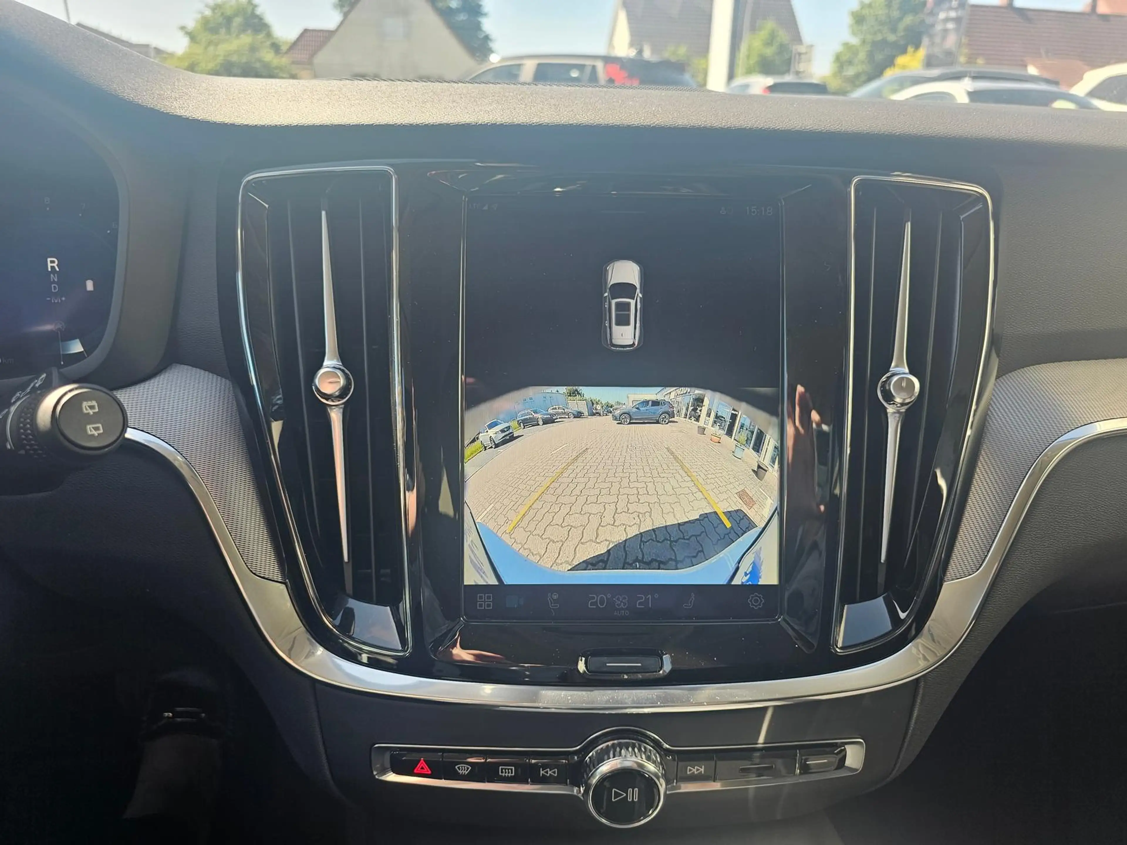Volvo V60 B4 (Benzin) Aut. Plus Dark ACC/Navi/Kamera — photo 15