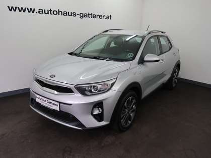 Kia Stonic Silber 1,4 MPI 100 PS