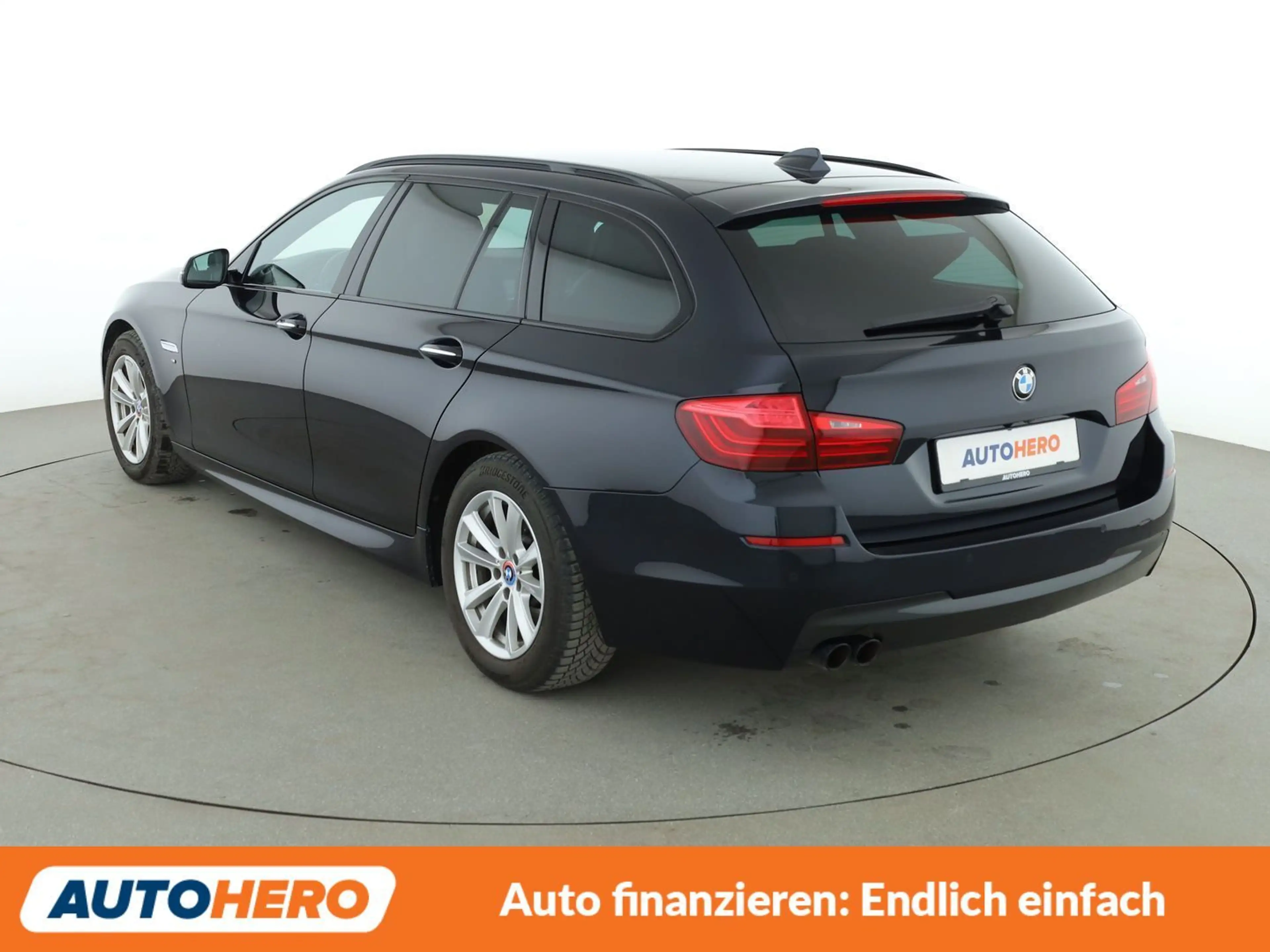 BMW 525 525d xDrive Aut.*NAVI*BiXENON*CAM*TEMPO*SHZ*ALU* — photo 4