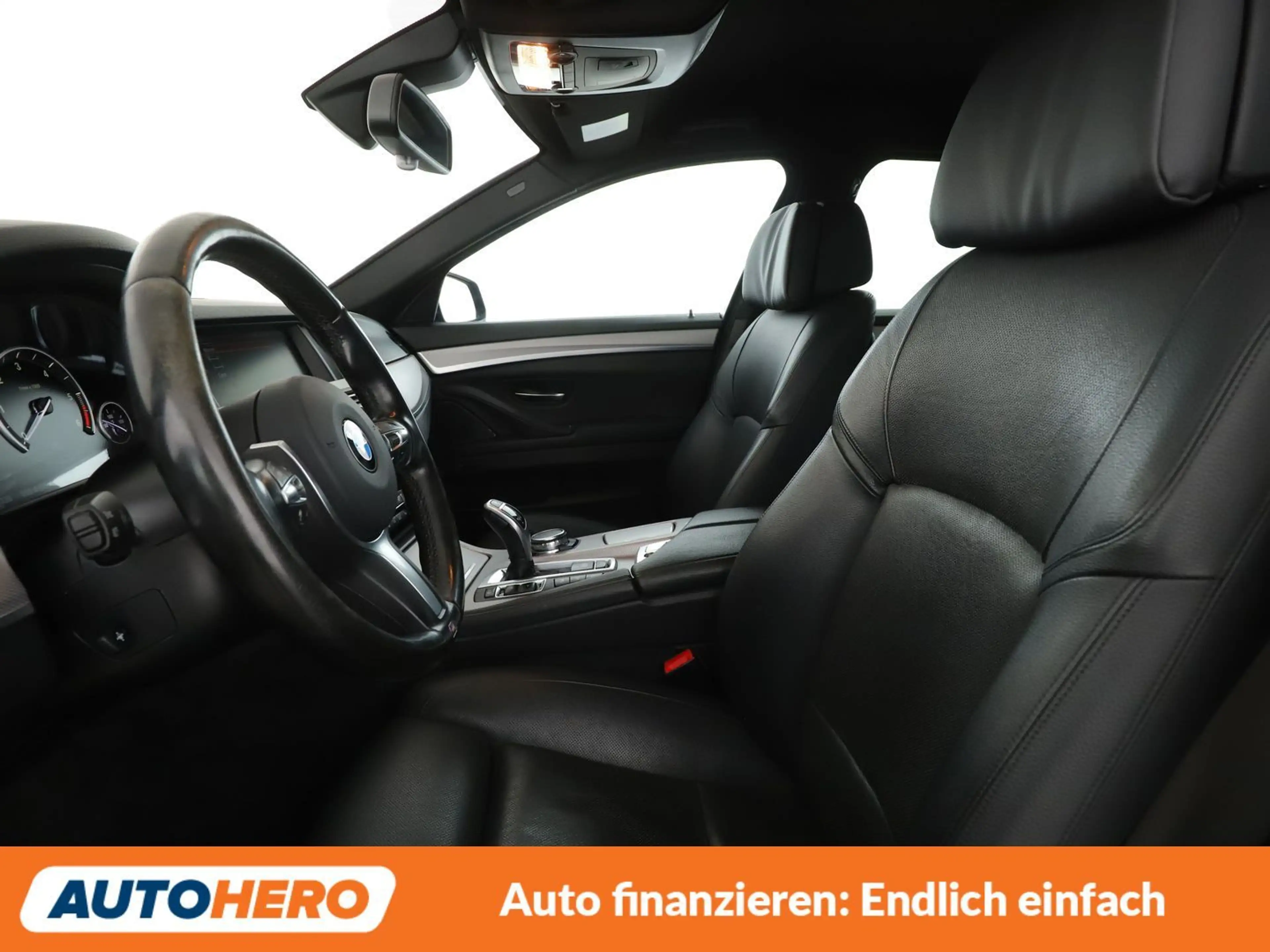 BMW 525 525d xDrive Aut.*NAVI*BiXENON*CAM*TEMPO*SHZ*ALU* — photo 10