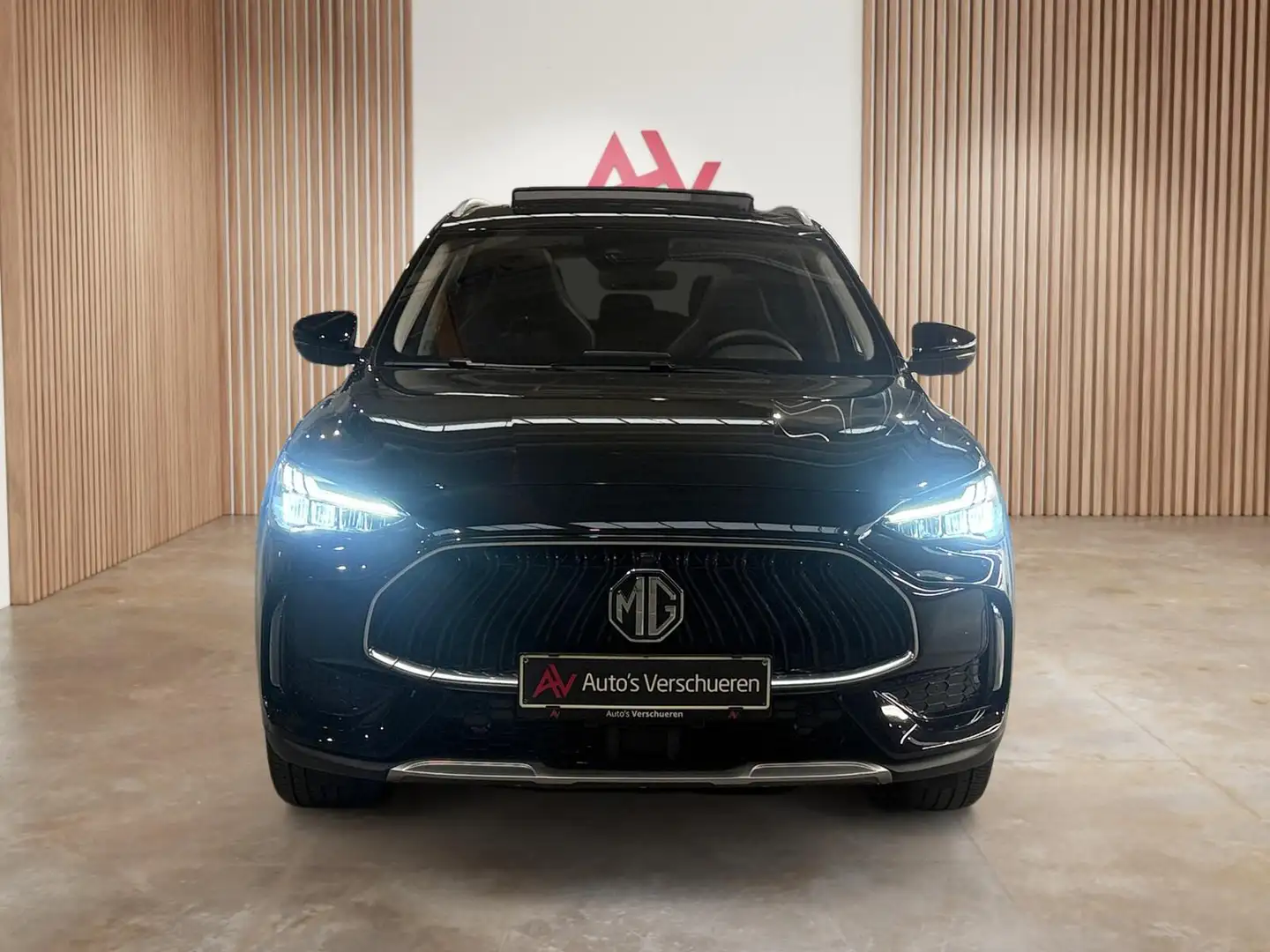 MG HS Luxury 1.5 T-GDi Aut ** 360 Cam | Pano | ACC Zwart - 2