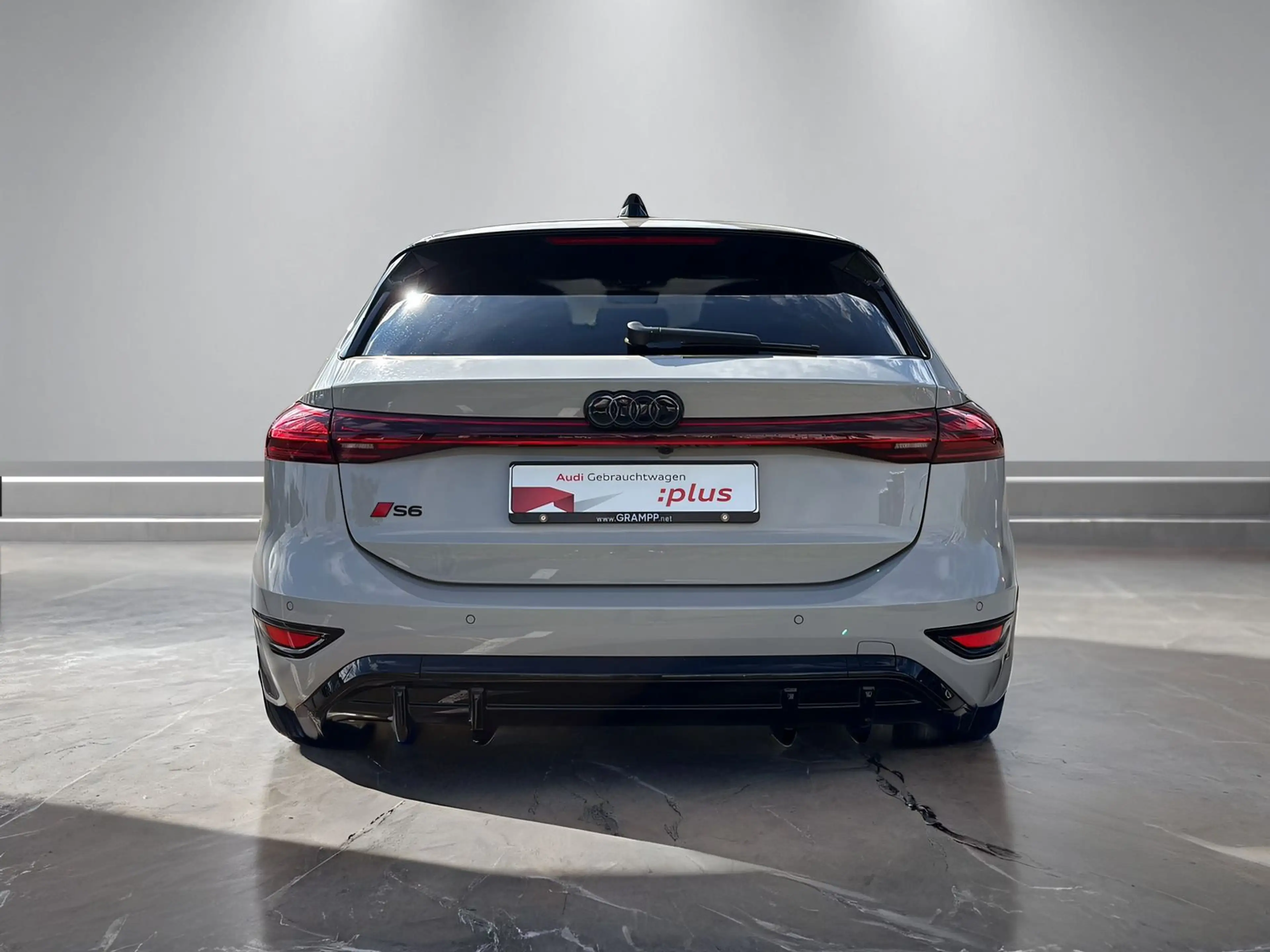 Audi S6 e-tron "edition one" +AHK+PANO+OPTIK+ — photo 10