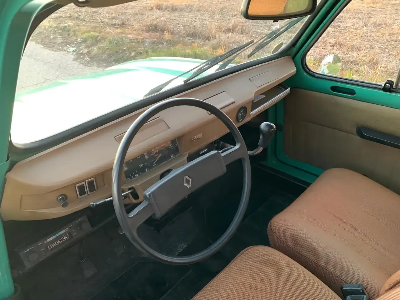 Renault R 4, foto 8