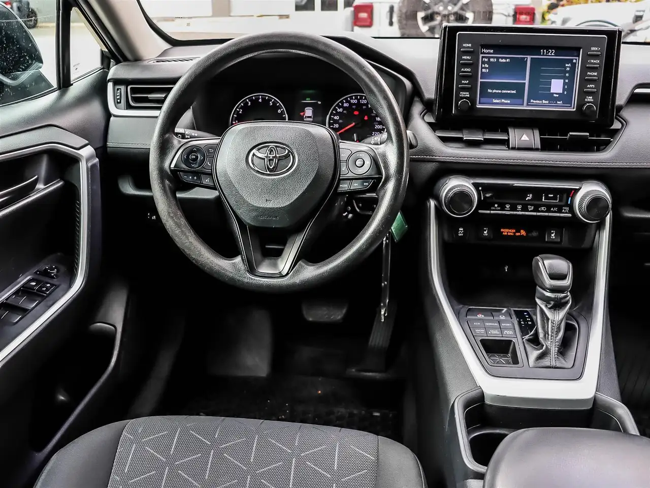 Toyota RAV 4 снимка Toyota RAV 4