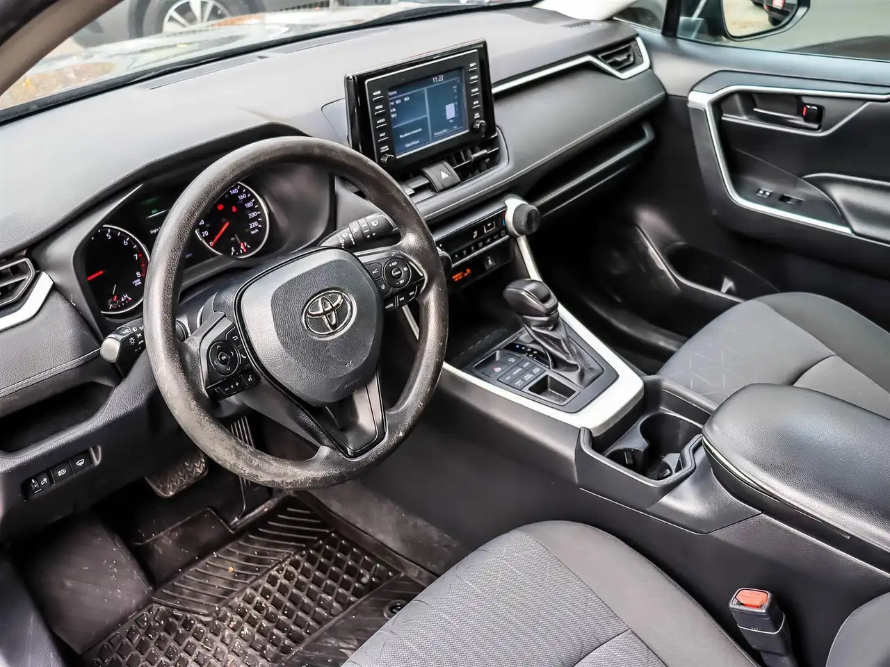 Toyota RAV 4 снимка Toyota RAV 4