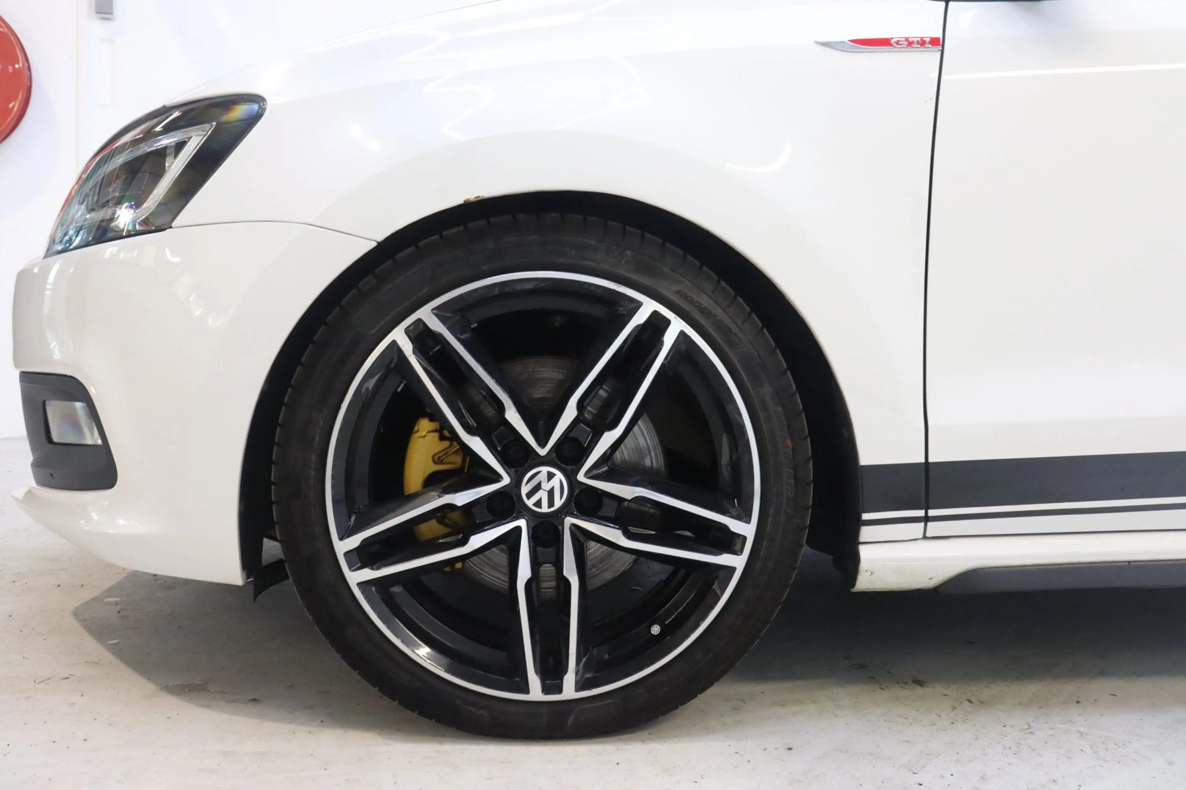 Volkswagen Polo GTI 1.4 TSI Carplay DSG — photo 7