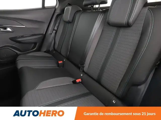 Peugeot 2008 view 14