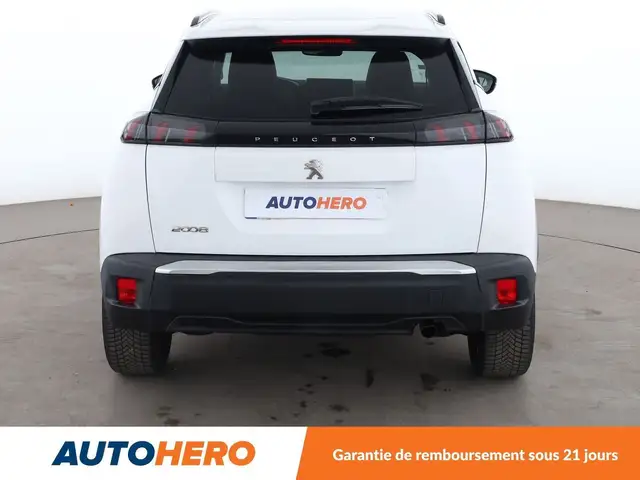 Peugeot 2008 view 5
