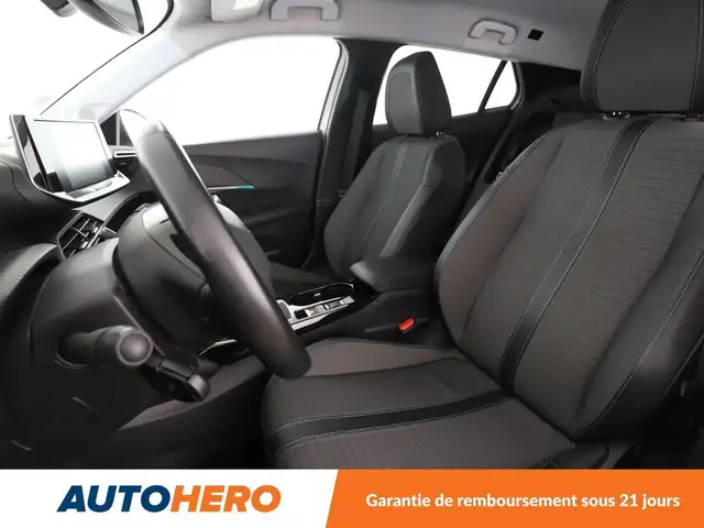 Peugeot 2008 view 10