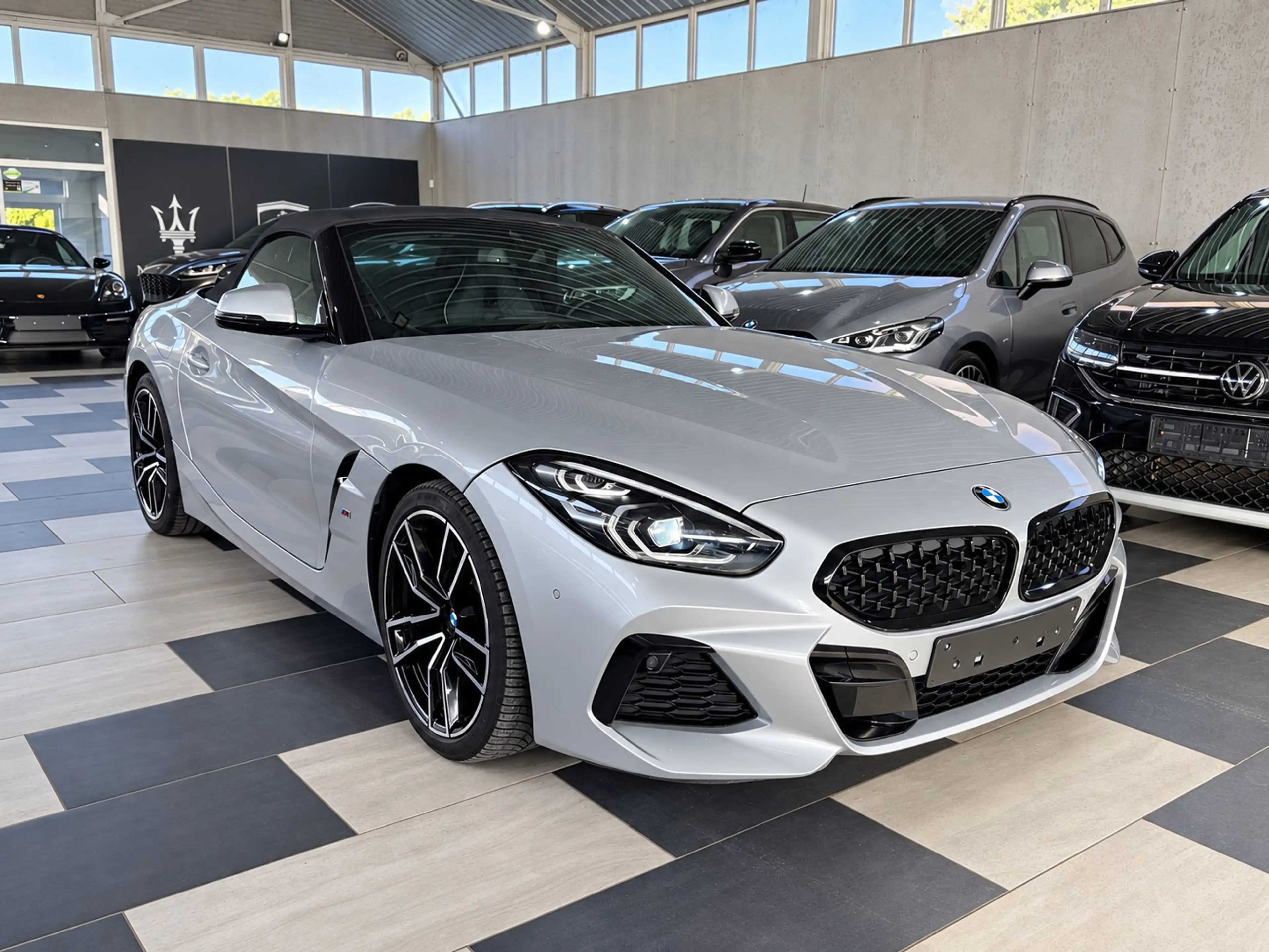 BMW Z4 20i / PACK M / NAVIGATION / CAMERA / CUIR / SIEGES CHAUFFANTS / FULL — photo 13