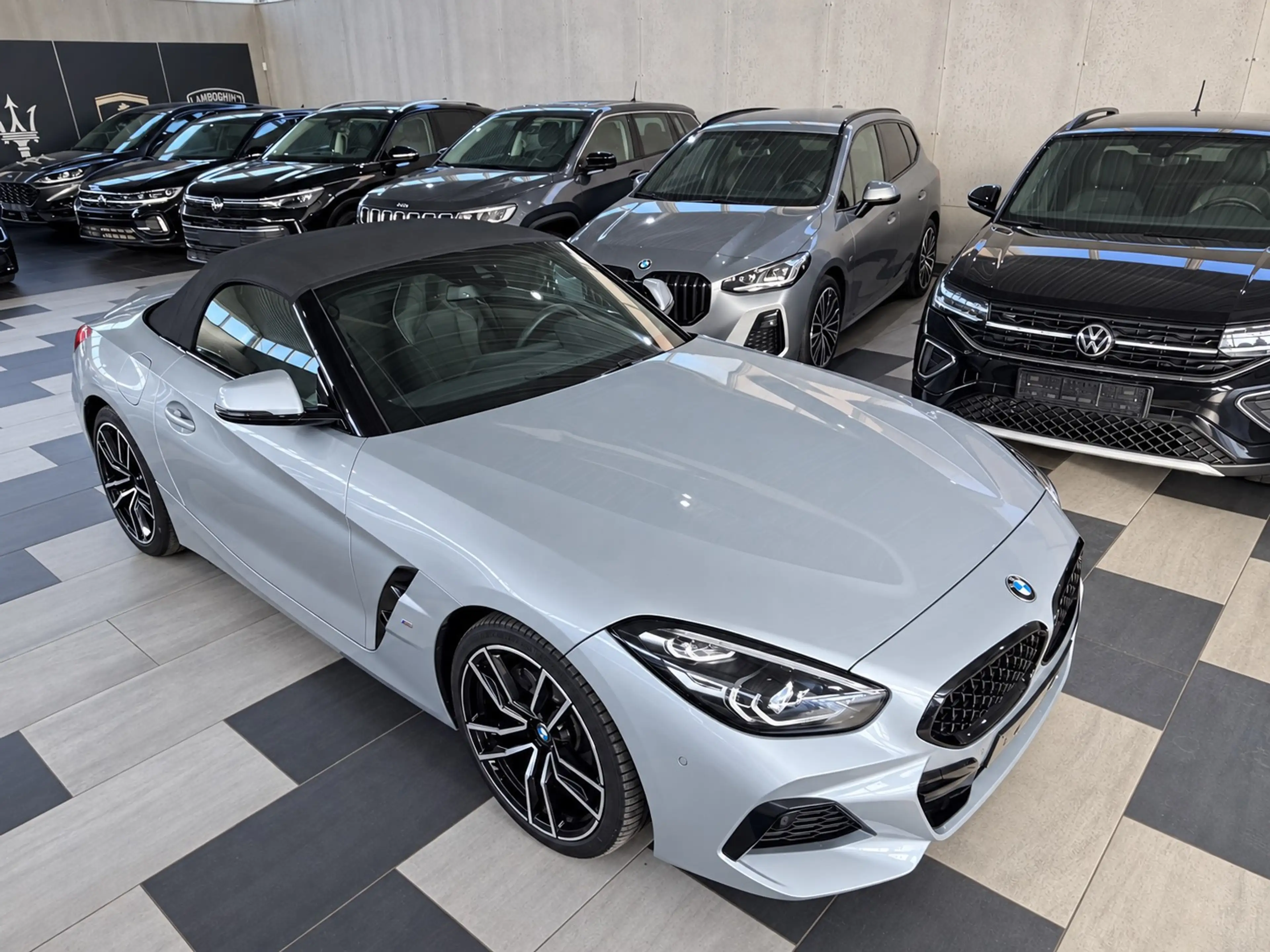 BMW Z4 20i / PACK M / NAVIGATION / CAMERA / CUIR / SIEGES CHAUFFANTS / FULL — photo 11