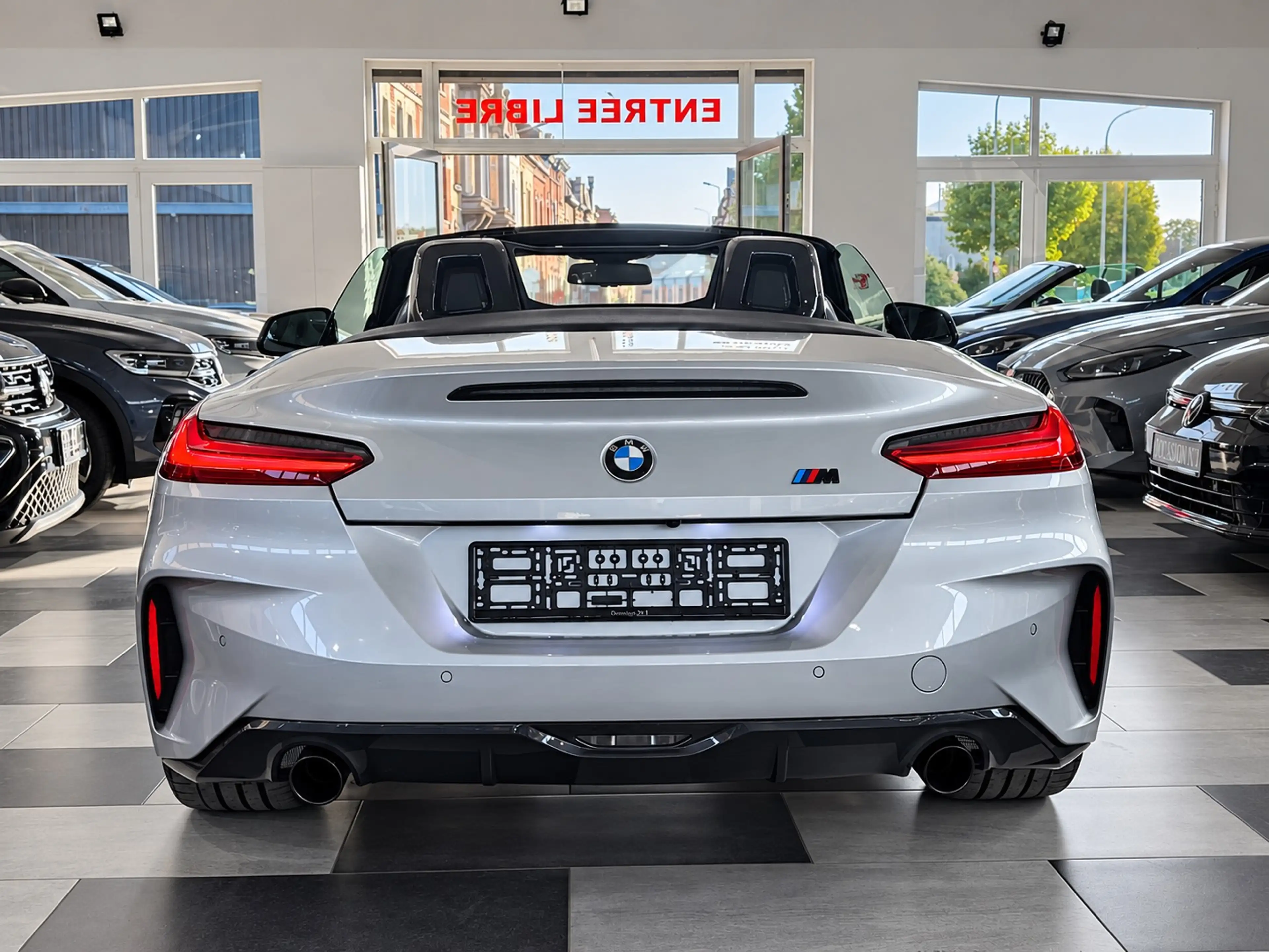 BMW Z4 20i / PACK M / NAVIGATION / CAMERA / CUIR / SIEGES CHAUFFANTS / FULL — photo 10
