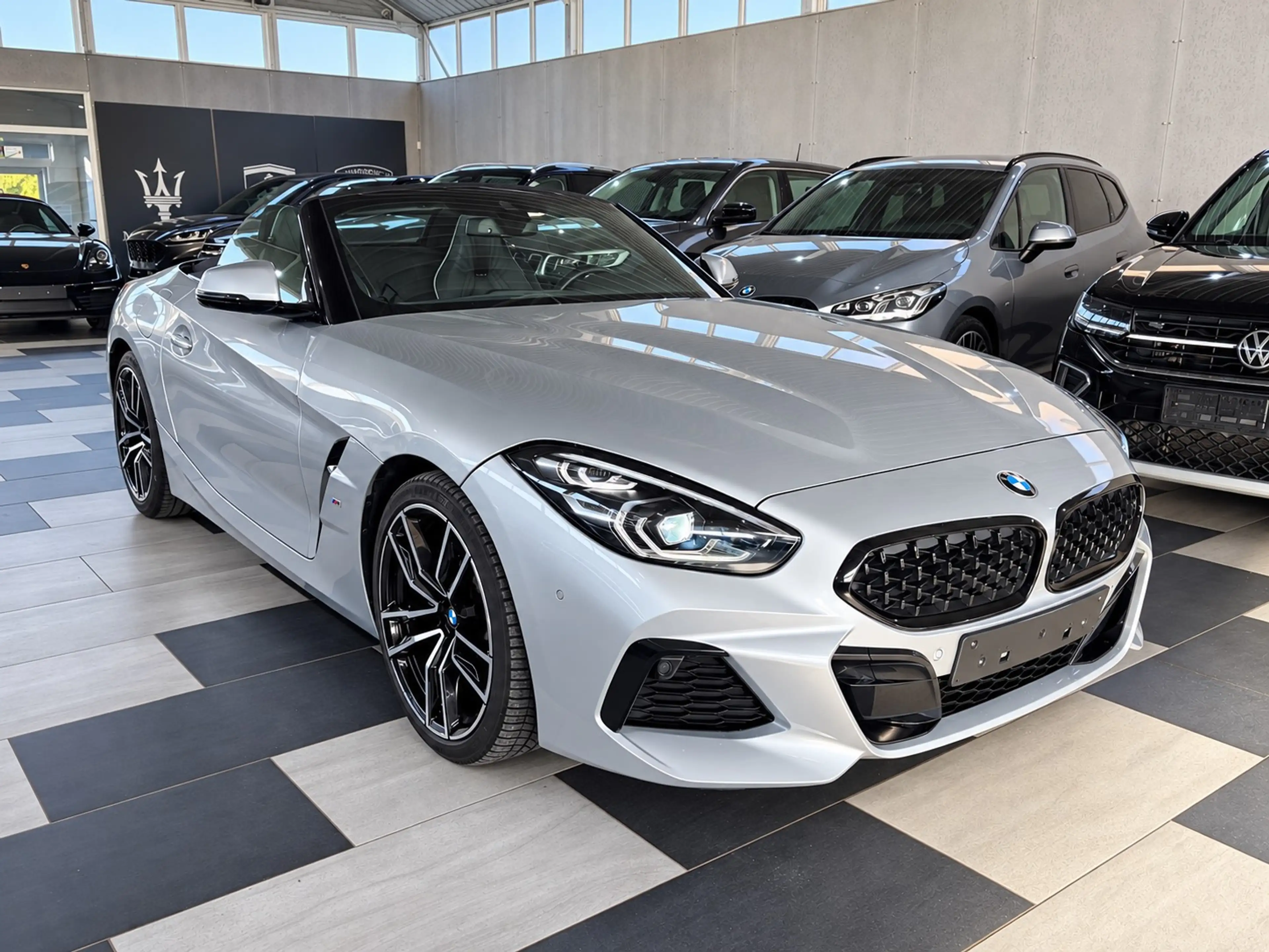 BMW Z4 20i / PACK M / NAVIGATION / CAMERA / CUIR / SIEGES CHAUFFANTS / FULL — photo 7