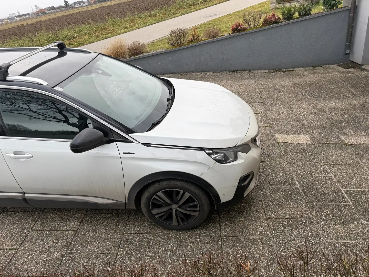 Peugeot 5008 5008 1,5 BlueHDI 130 S Weiß - 2