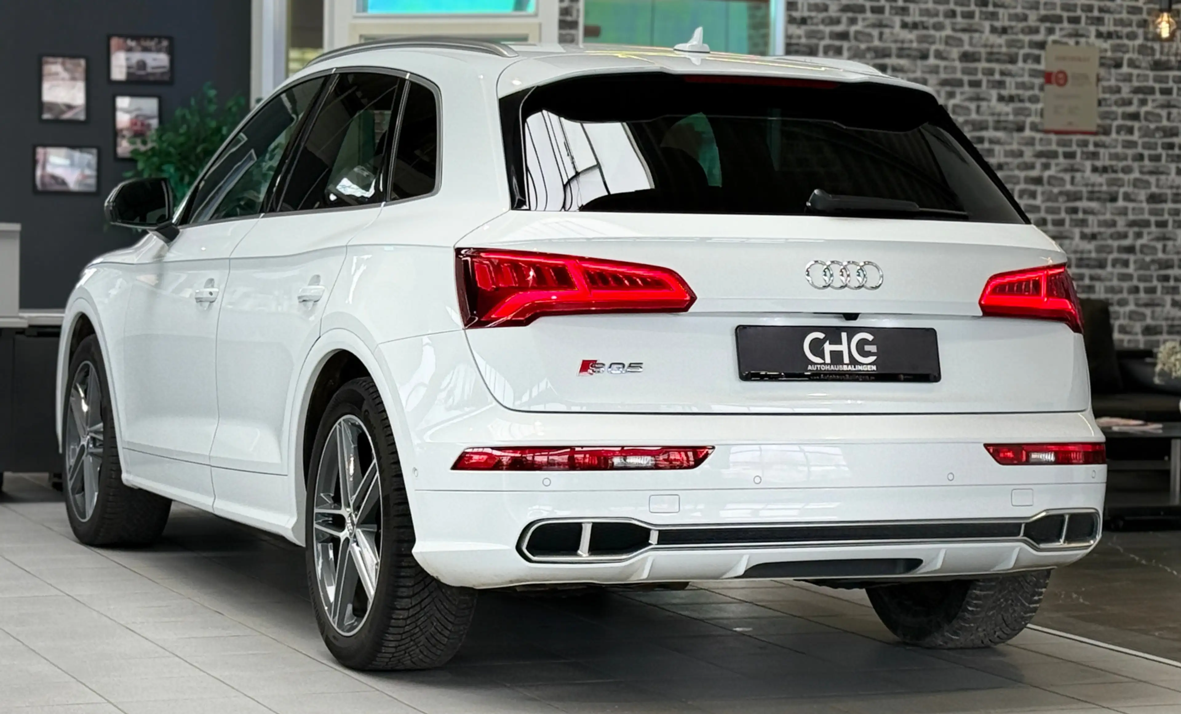 Audi SQ5 3.0 TDI quattro STHZ|AHK|360*|HUD|ACC|CARBON| — photo 5