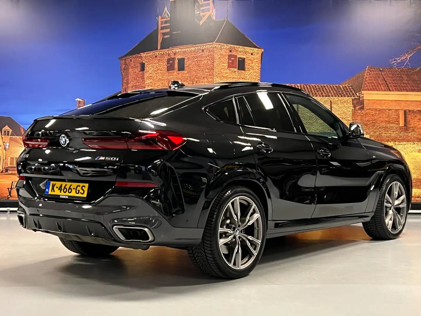 BMW X6 M50i High Exe Aut Panodak Laserlight Nightvision H Black - 2