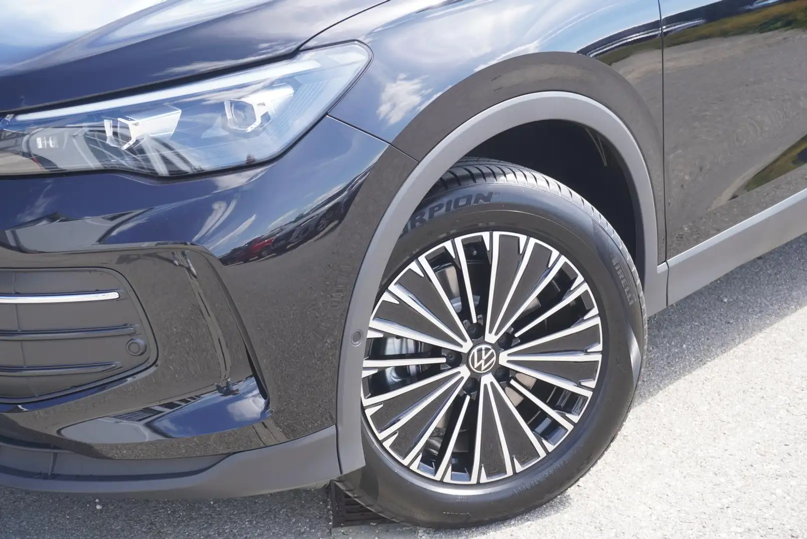 Volkswagen Tiguan 2.0 TDI DSG 4MOTION LIFE NEUES MODELL+AHK Schwarz - 2