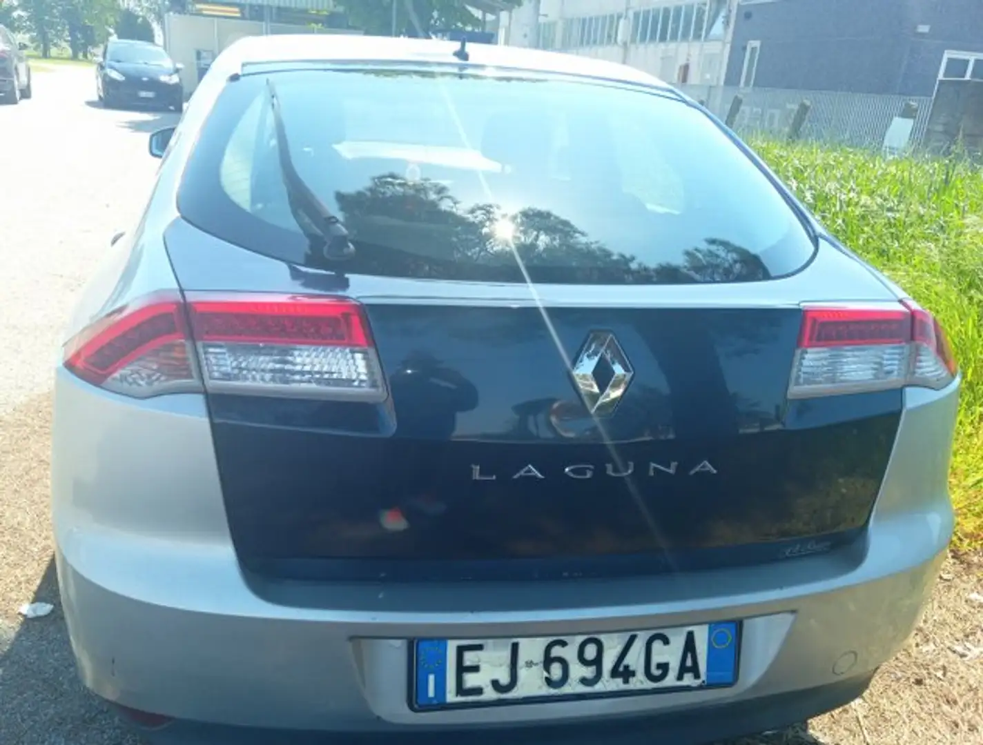 Renault Laguna Laguna 1.5 dci Gris - 2