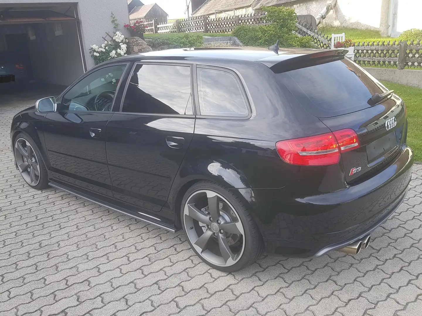 Audi S3 A3 S3 SB 2,0 TFSI quattro Schwarz - 2