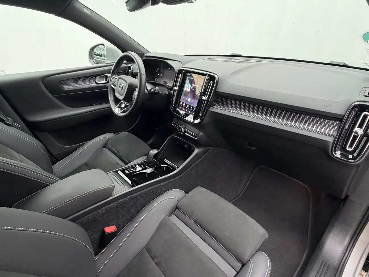 Volvo XC40 2.0 B4 198pk AWD Plus Bright HK AdaptCruise Trekha, миниатюра 3