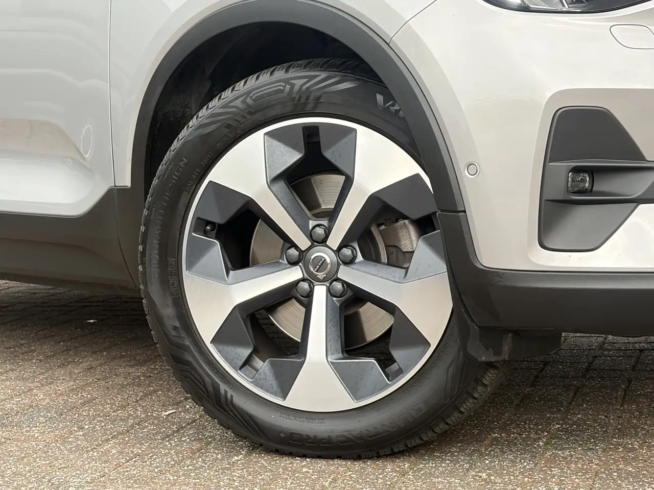 Volvo XC40 2.0 B4 198pk AWD Plus Bright HK AdaptCruise Trekha, миниатюра 22