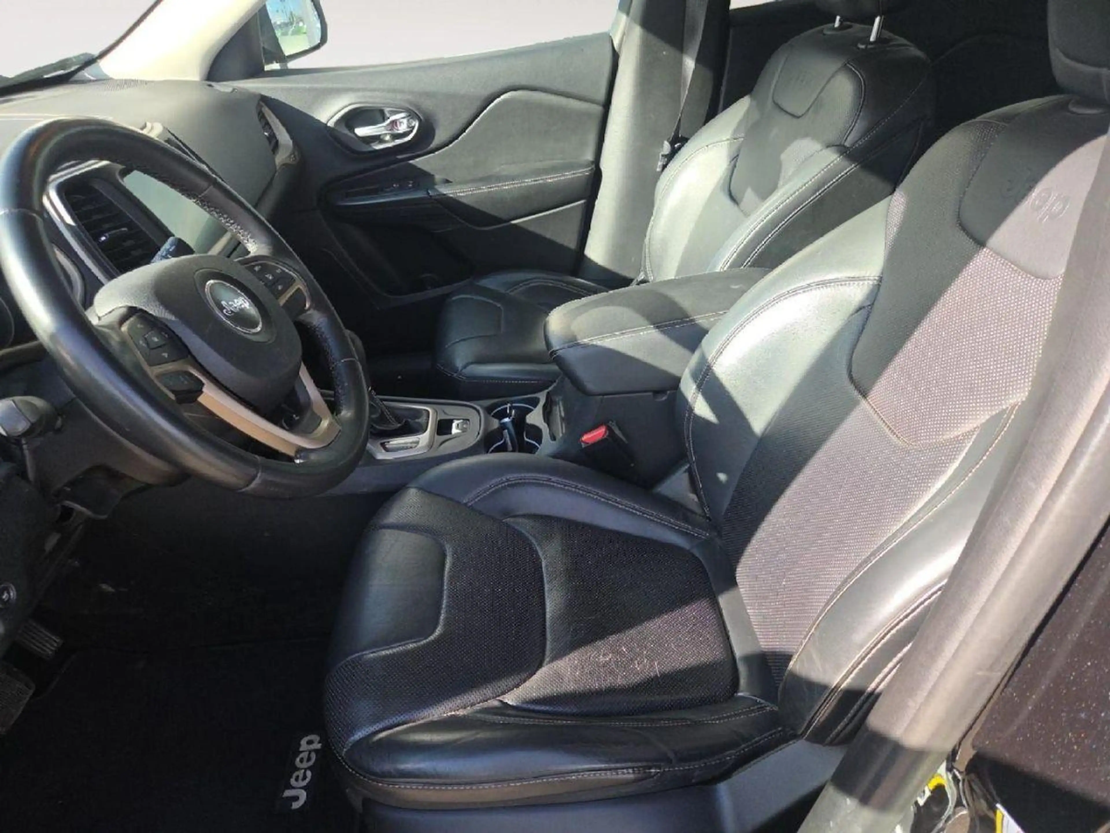 Jeep Cherokee Limi. 4WD 2.2 M-Jet AT/Xenon/SH/Klima-nur an Händl — photo 7