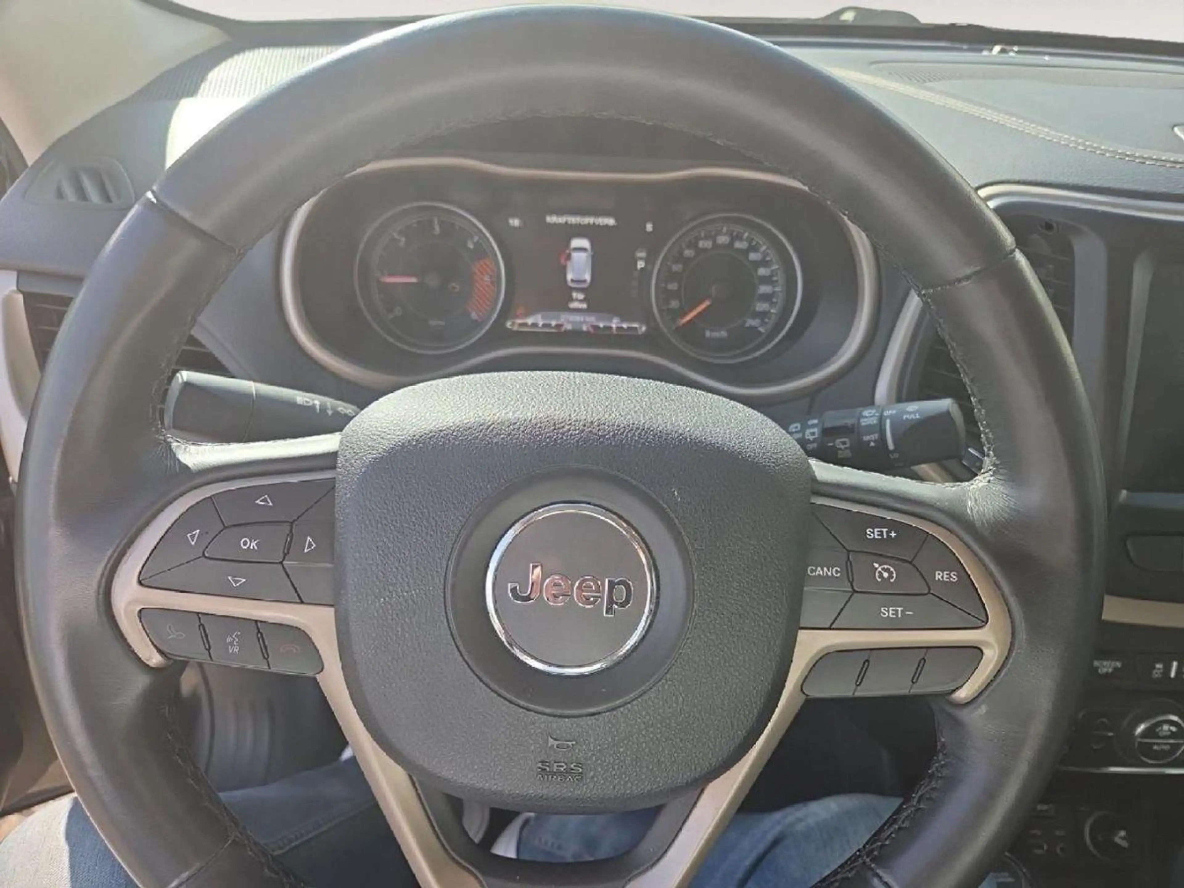 Jeep Cherokee Limi. 4WD 2.2 M-Jet AT/Xenon/SH/Klima-nur an Händl — photo 8