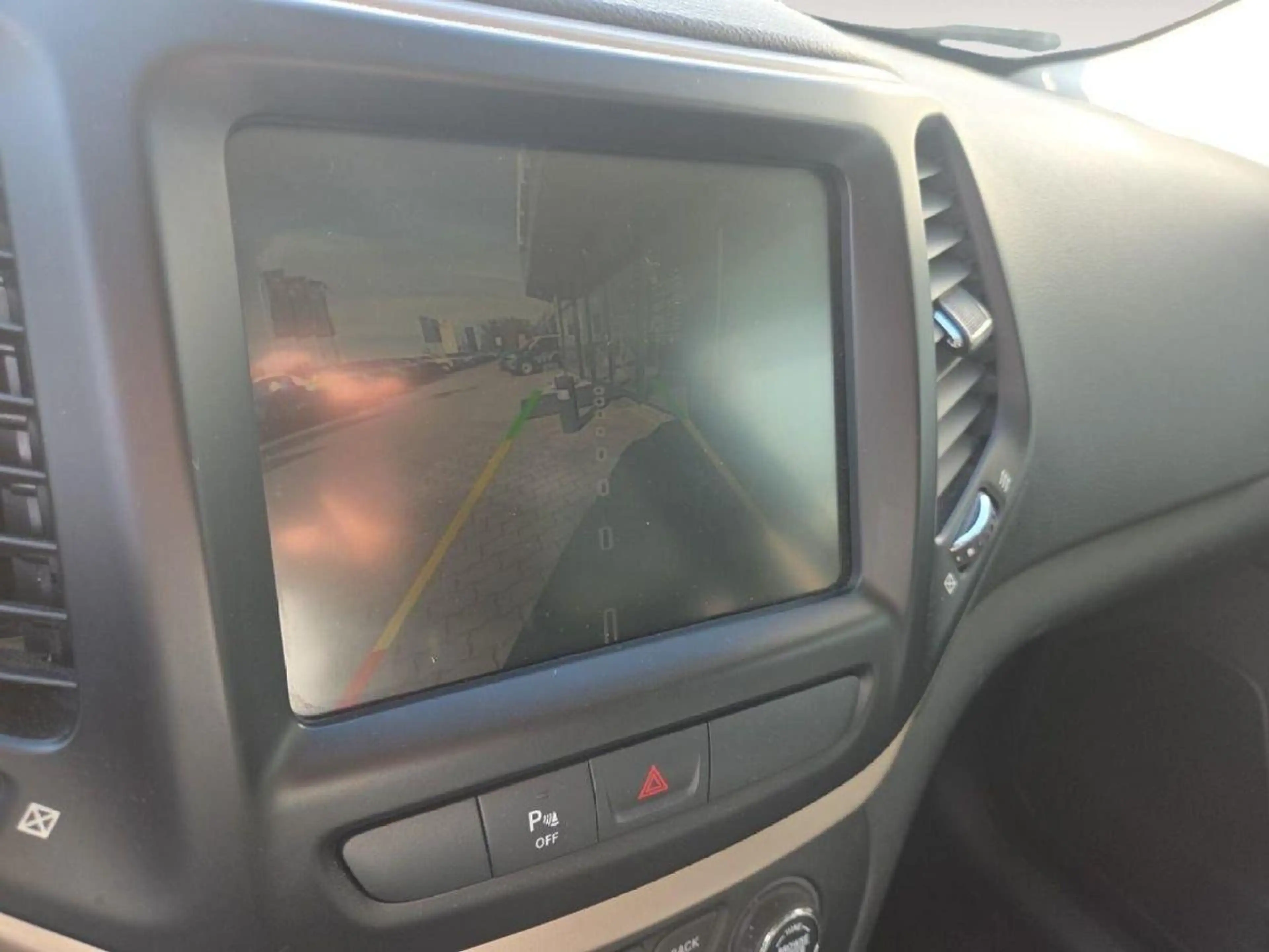 Jeep Cherokee Limi. 4WD 2.2 M-Jet AT/Xenon/SH/Klima-nur an Händl — photo 11