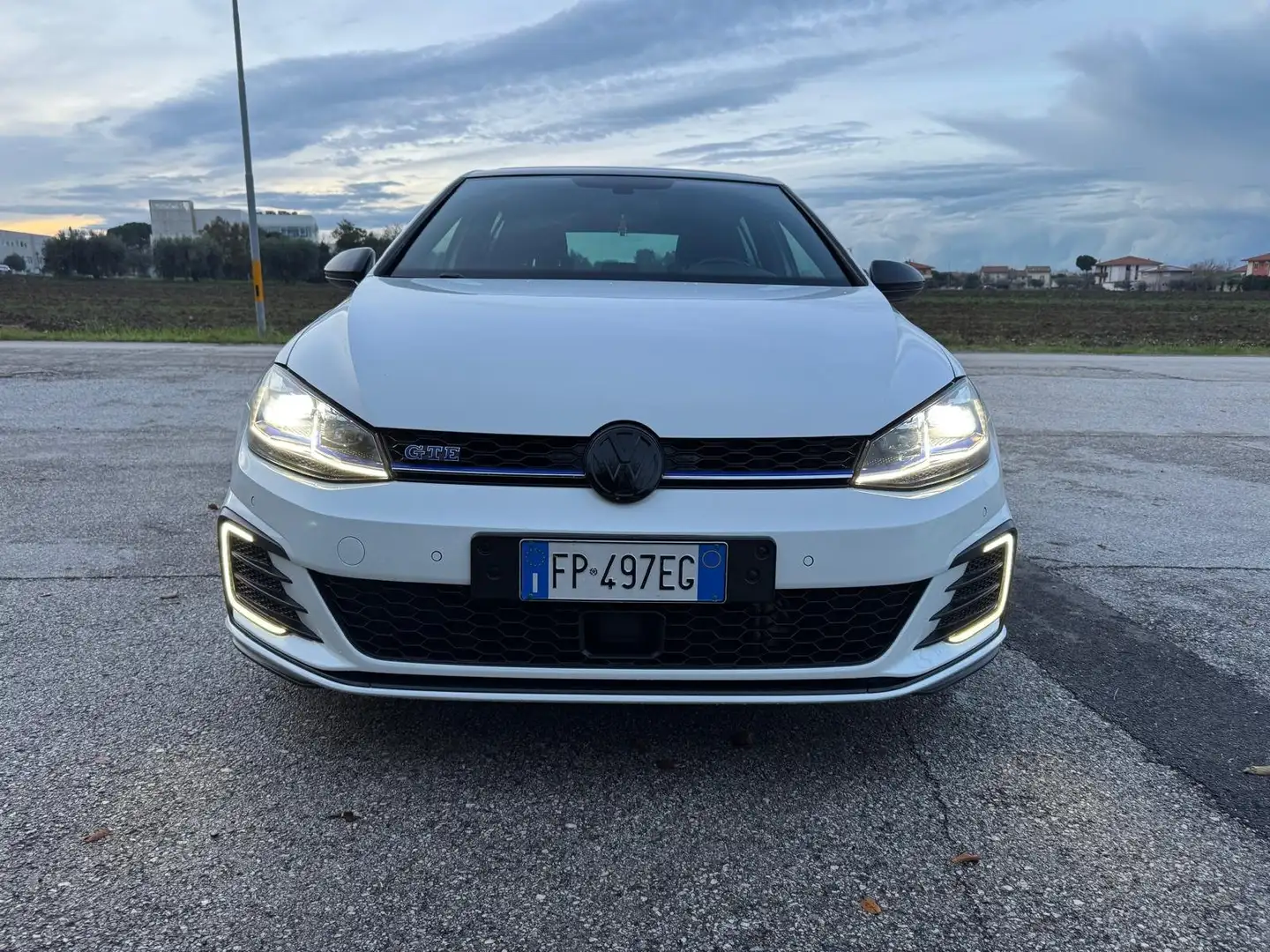Volkswagen Golf GTE golf gte 7.5 - 1