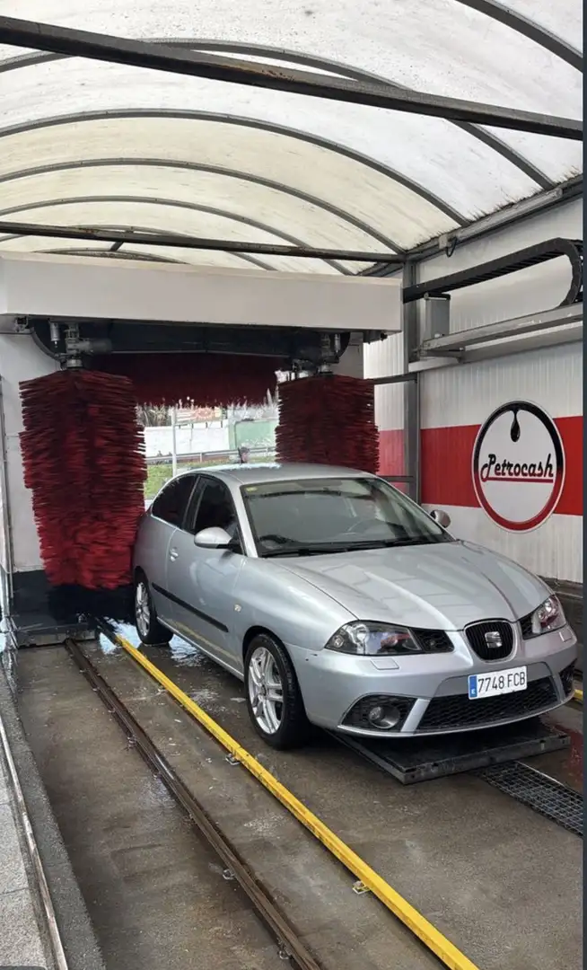 SEAT Ibiza - 1