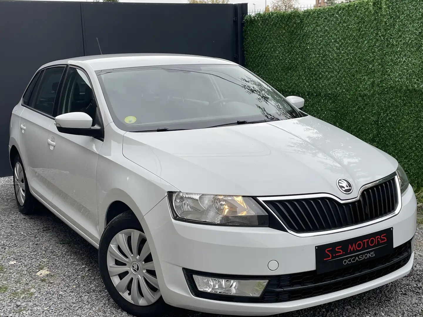 Skoda Rapid/Spaceback Rapid 1.4 CR TDI Ambition Blanc - 2