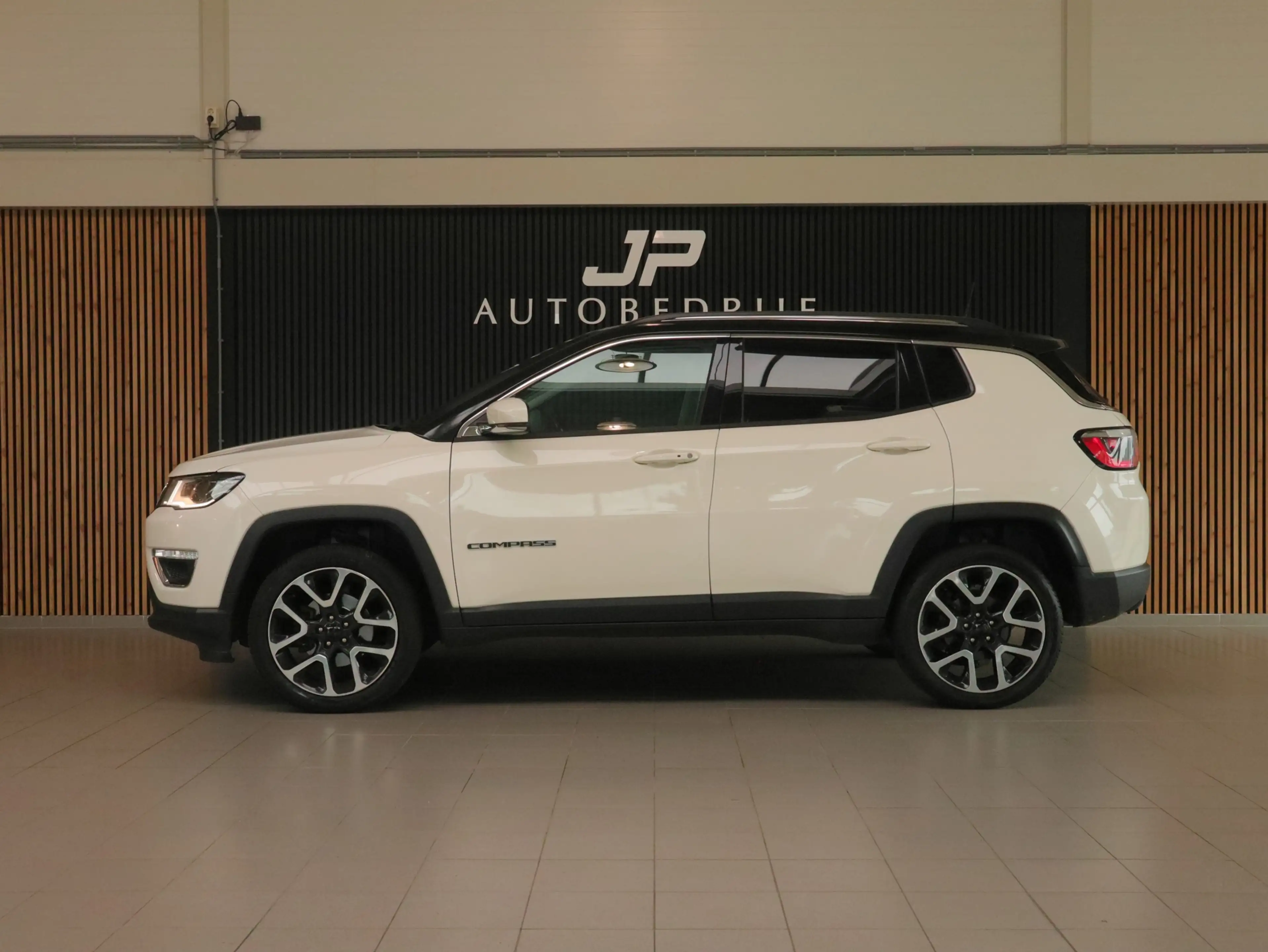 Jeep Compass 1.4 MultiAir Limited 4x4 Apple Carplay|Trekhaak|Be — photo 3
